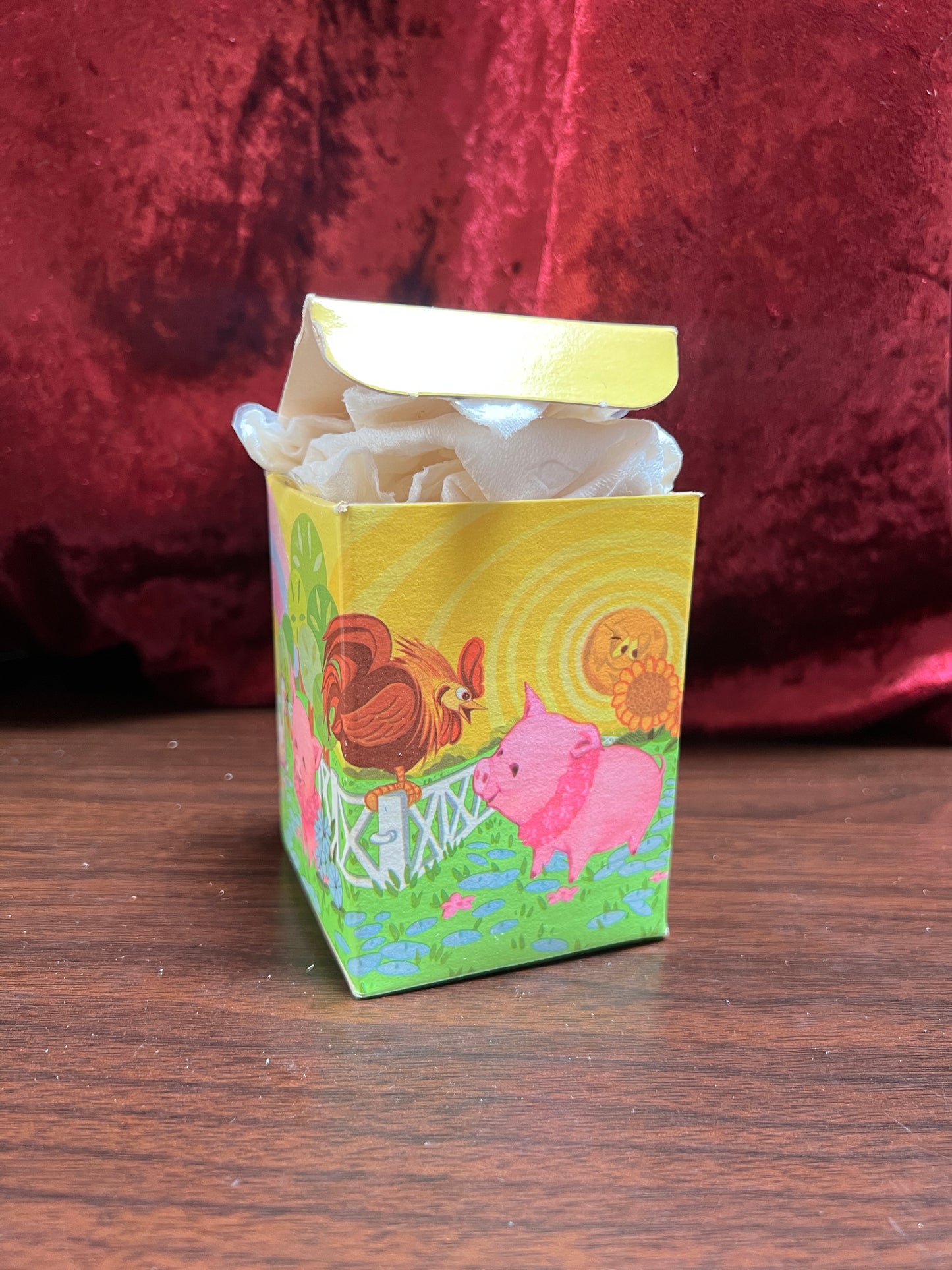 Vintage Bathroom - Petunia Piglet Soap On A Rope - Avon