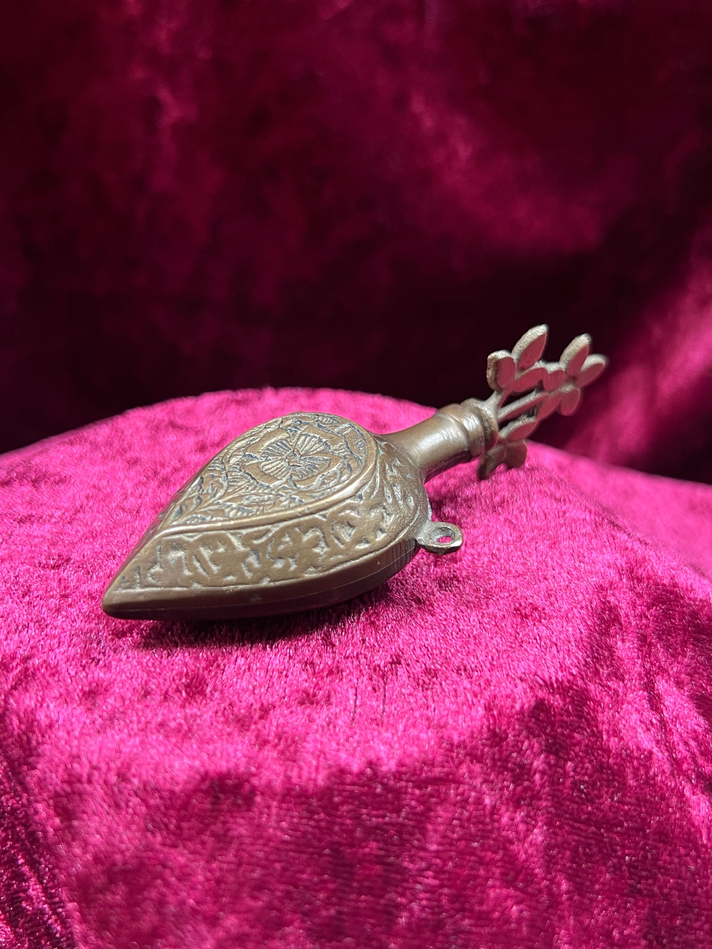 Vintage Vanity - Pocket Perfume Bottle with Screw Top Stopper - Brass - Ornate Floral Filigree