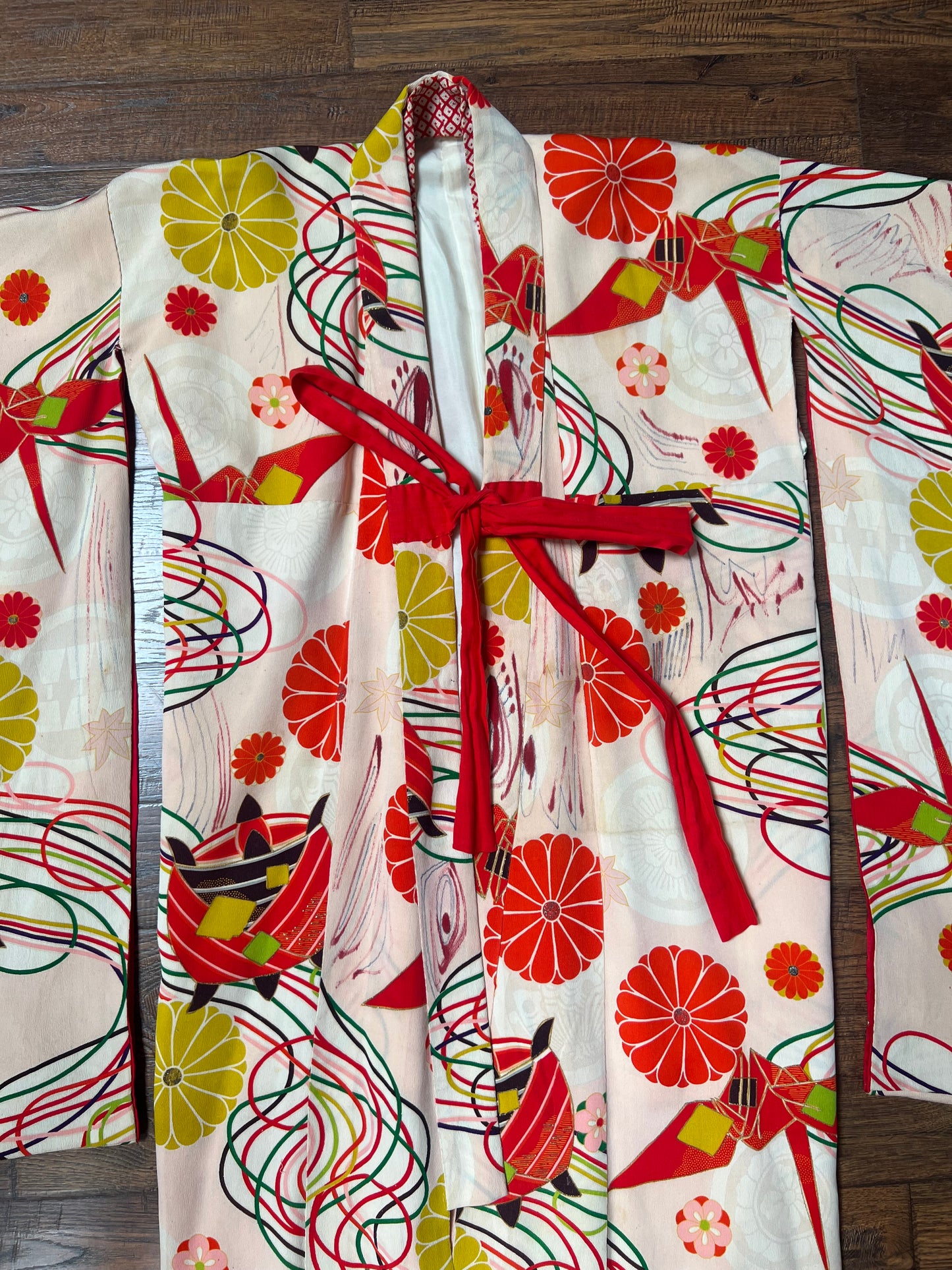 Vintage Clothing - Hand Sewn Kimono Robe - Abstract Floral Pattern - Crepe Silk - OS