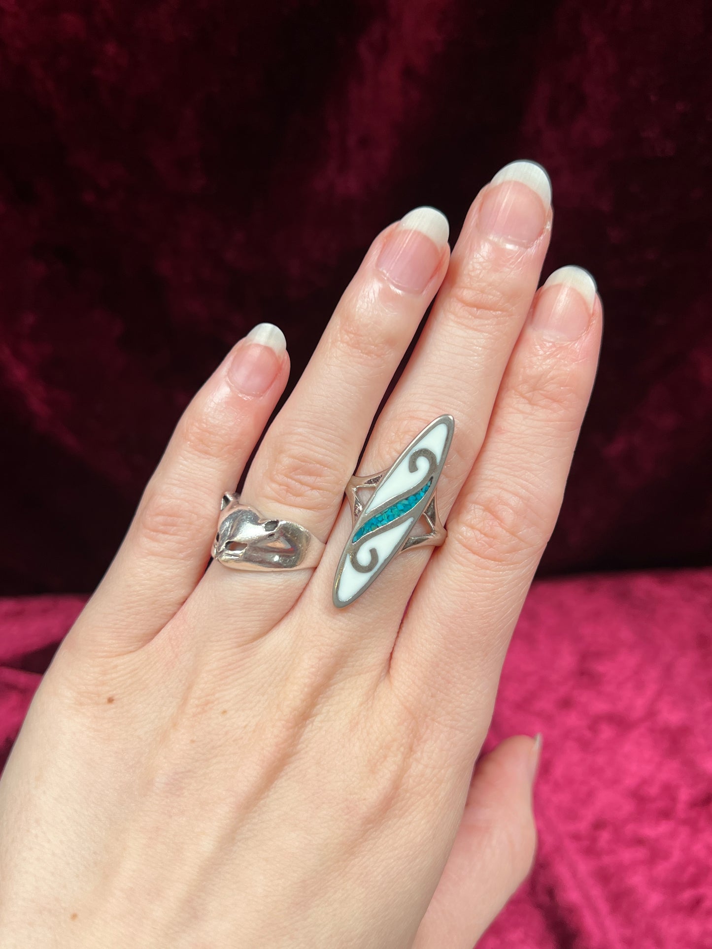 Vintage Jewelry - Marquise Ring - Sterling Silver - Turquoise Chip Inlay on White Stone - 8.5