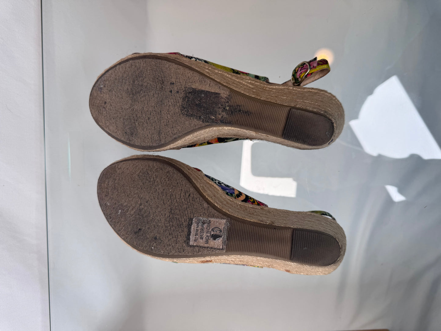 Dress Barn Multi Color Lotus Print Espadrille Wedge - Size 7.5