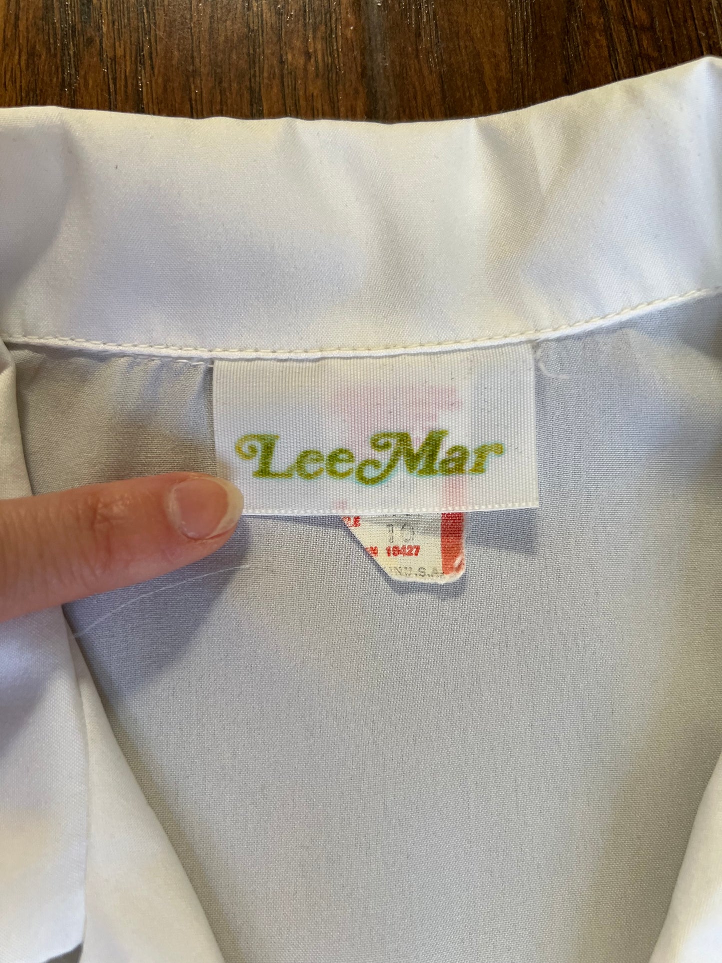 Vintage Clothing - Short Sleeve Blouse - White - Medium - Lee Mar