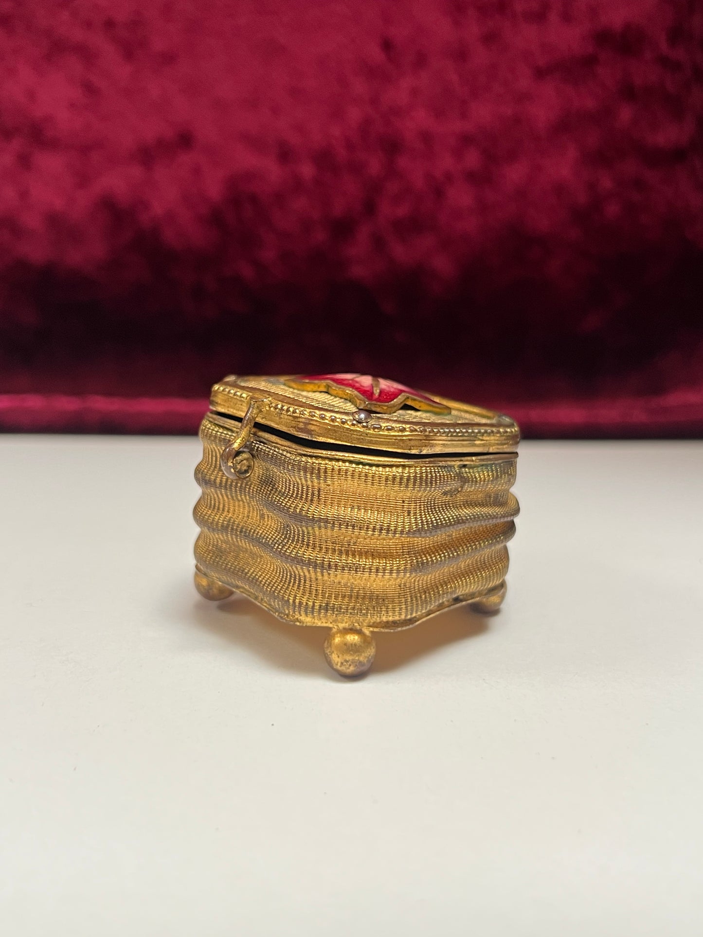 Vintage Trinket Box - Footed Ring Box - Red Leaf Lid - Brass Curved Design