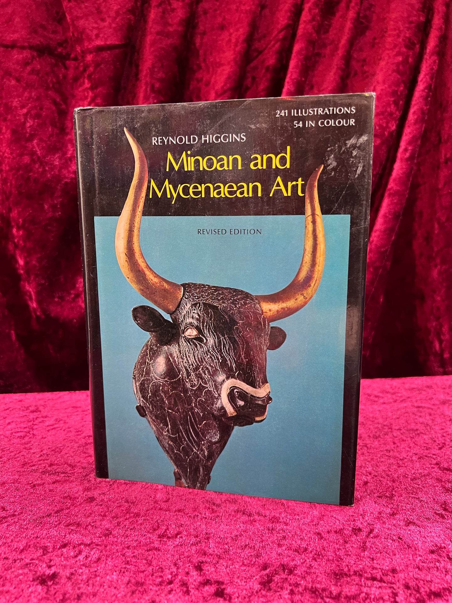 Vintage Hardcover Book - Minoan and Mycenaean Art - Reynold Higgins - 1981