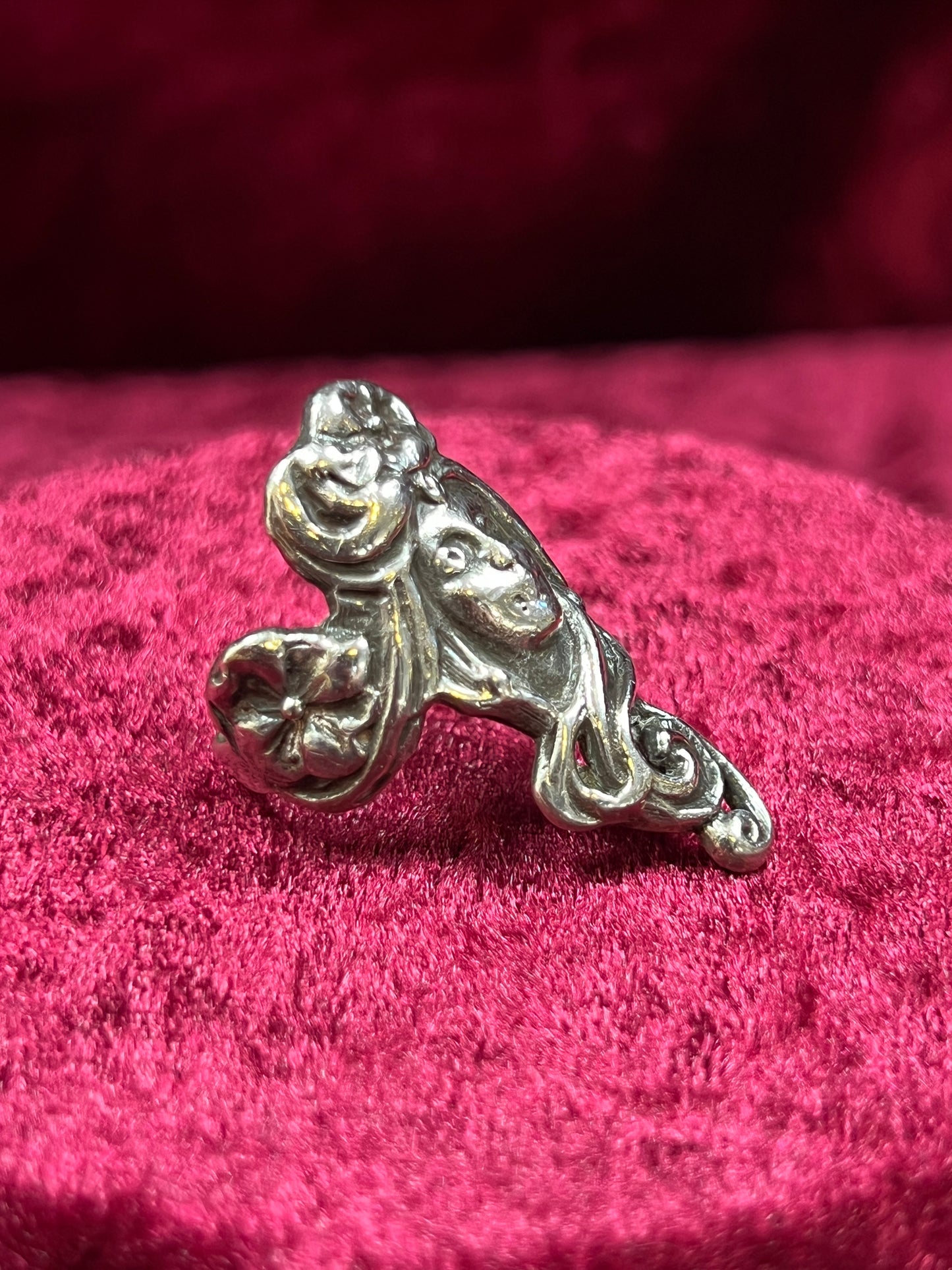 Vintage Jewelry - Ring - Sterling Silver - Art Nouveau Flower Goddess Face - 8