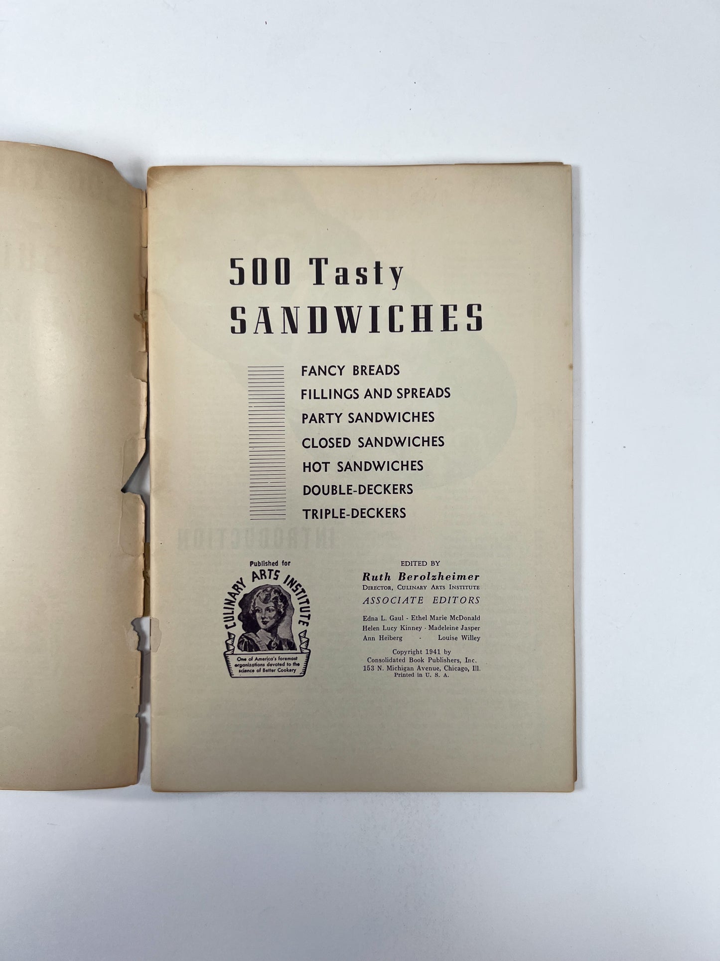 Vintage Ephemera - 500 Tasty Sandwiches - Culinary Arts Institute - 1941