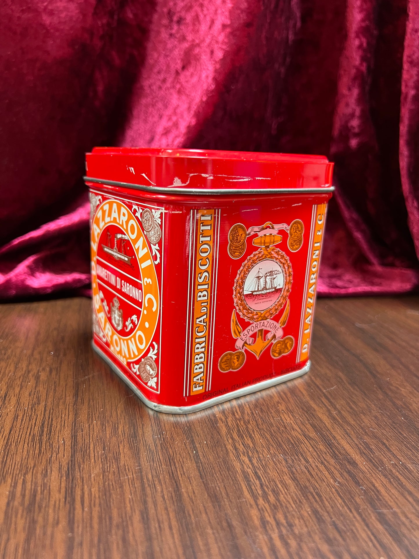 Vintage Kitchen - Italian Biscotti Tin - Amarettini Di Saronno - D. Lazzaroni - 4.4 Ounces