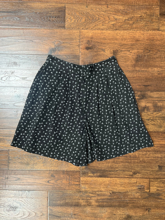 Vintage Clothing - Skort - Black - White Floral - Medium - D’Knits