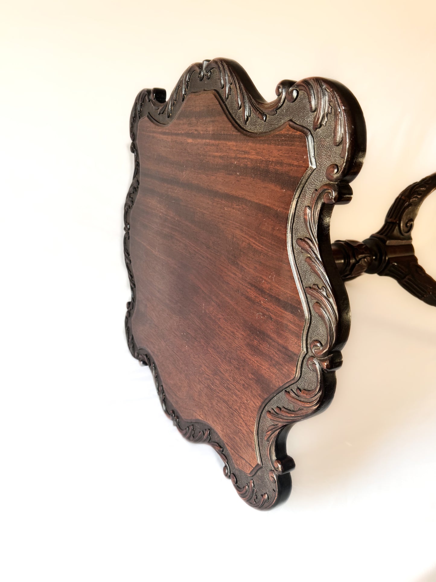 Antique Victorian Mahogany Pie Crust Style Table