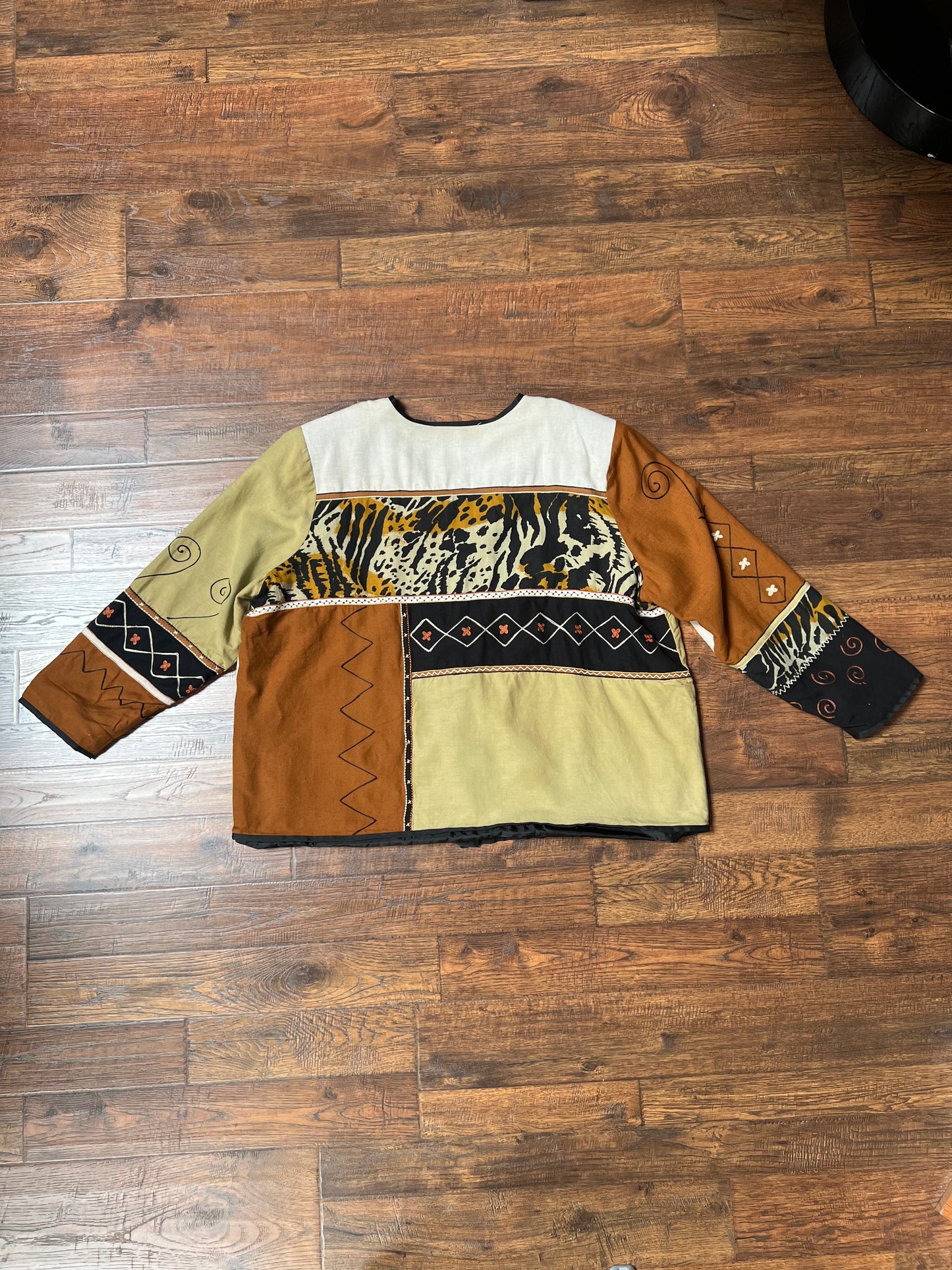 Vintage Clothing - Lightweight Jacket - Abstract 90’s Animal Print - 2X-Large - Indigo Moon