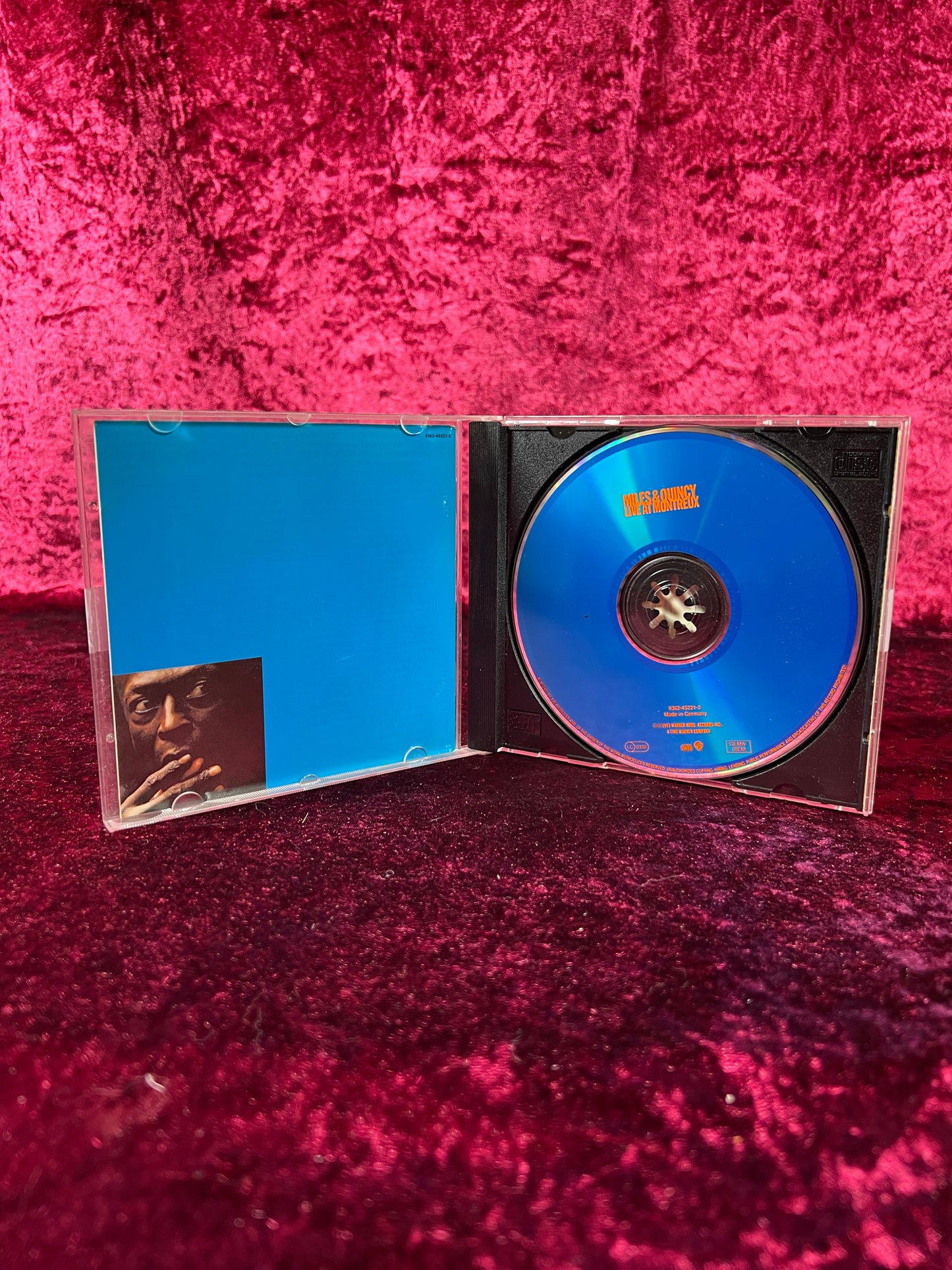 CD - Miles & Quincy Live At Montreux - Quincy Jones - Warner Bros Records - 1993