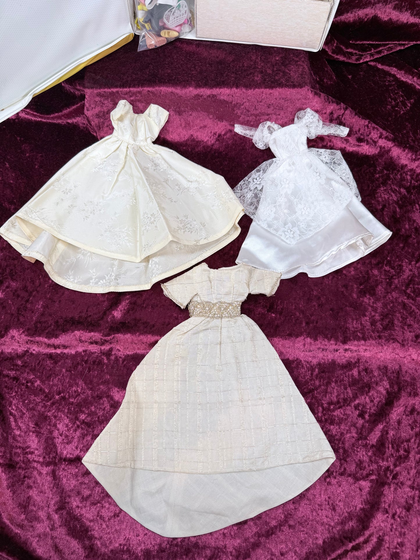 Vintage Vinyl Fashion Doll Case β Mixed Barbie Clothing, Shoes & Accessories