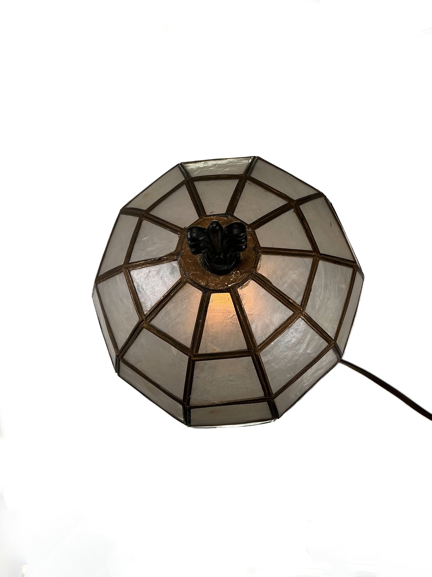 Vintage Lamp - Capiz Shell & Brass Table Top Light - Underwriter Laboratories