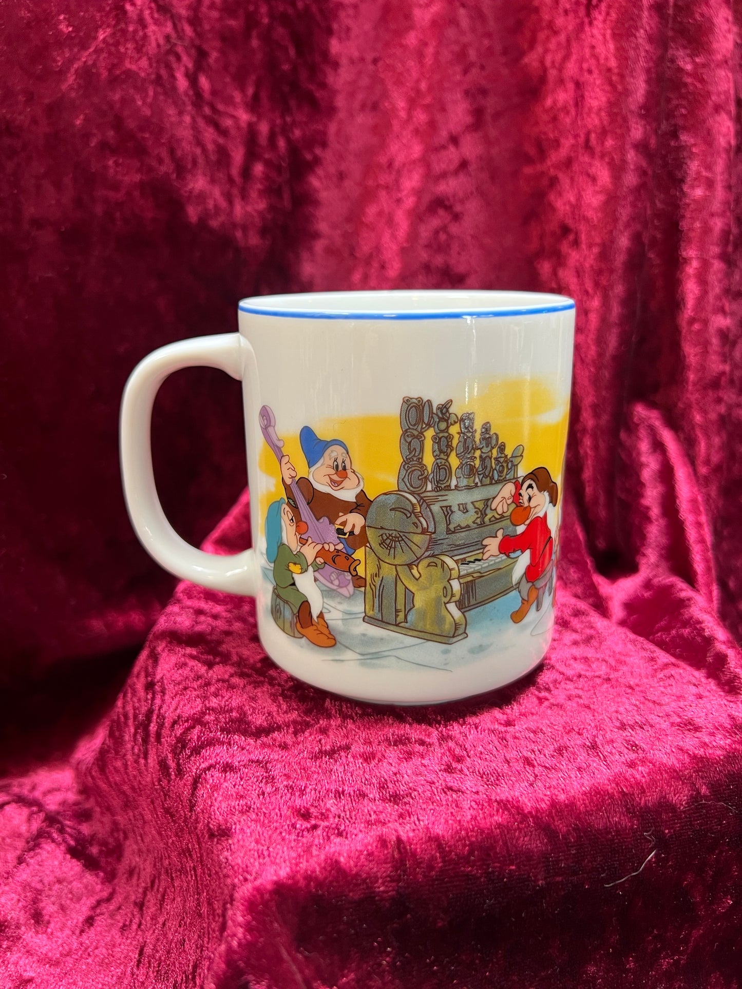 Vintage Mug - Disneyland Coffee Cup - Disney’s Snow White and The Seven Dwarfs - Made In Japan