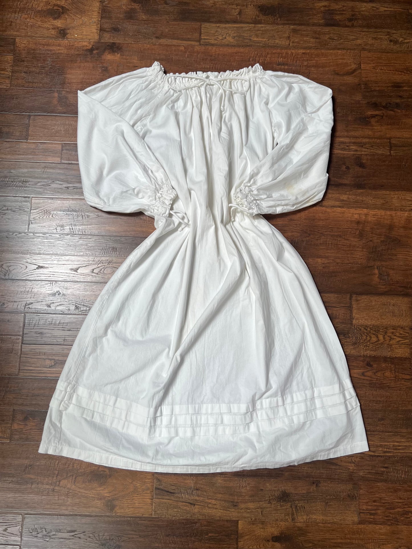 Vintage Clothing - Ruffled Off-Shoulder Chemise Nightgown - Renaissance Store - Chivalry Sports Inc. - Medium/Large