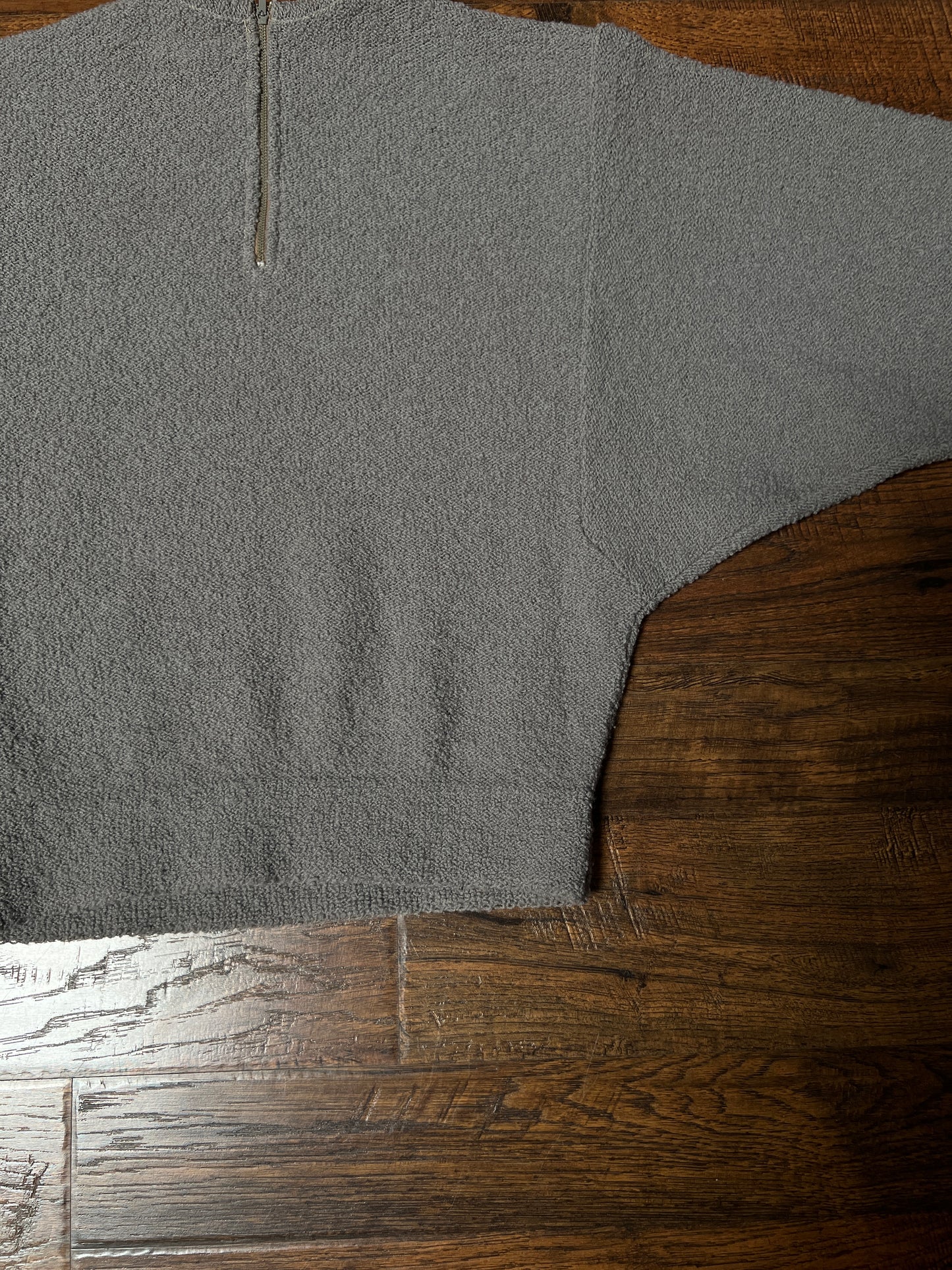 Vintage KIMS by Kimberly Knitwear Virgin Wool Sweater — Grey Bouclé Cropped Knit - Small