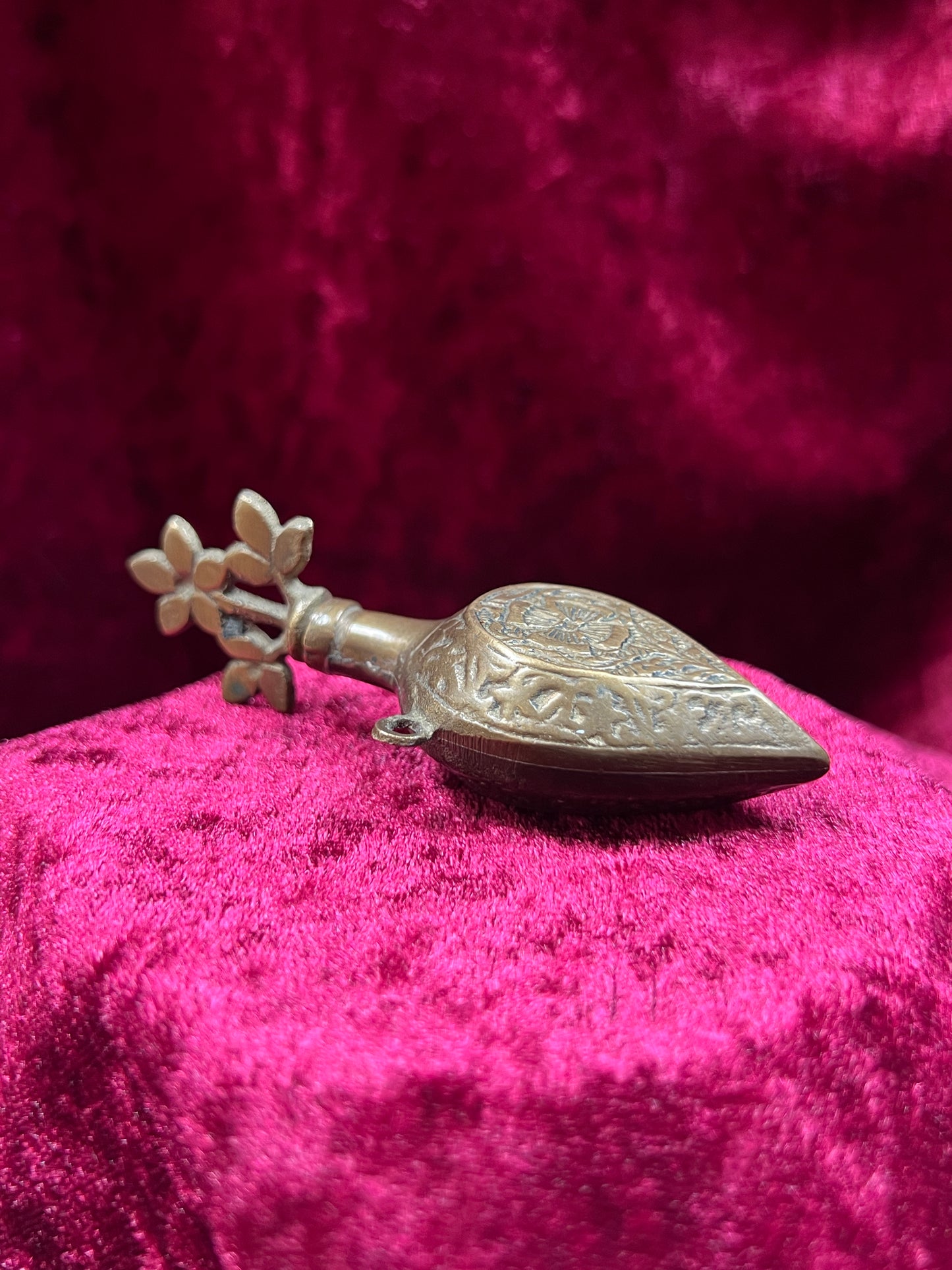 Vintage Vanity - Pocket Perfume Bottle with Screw Top Stopper - Brass - Ornate Floral Filigree