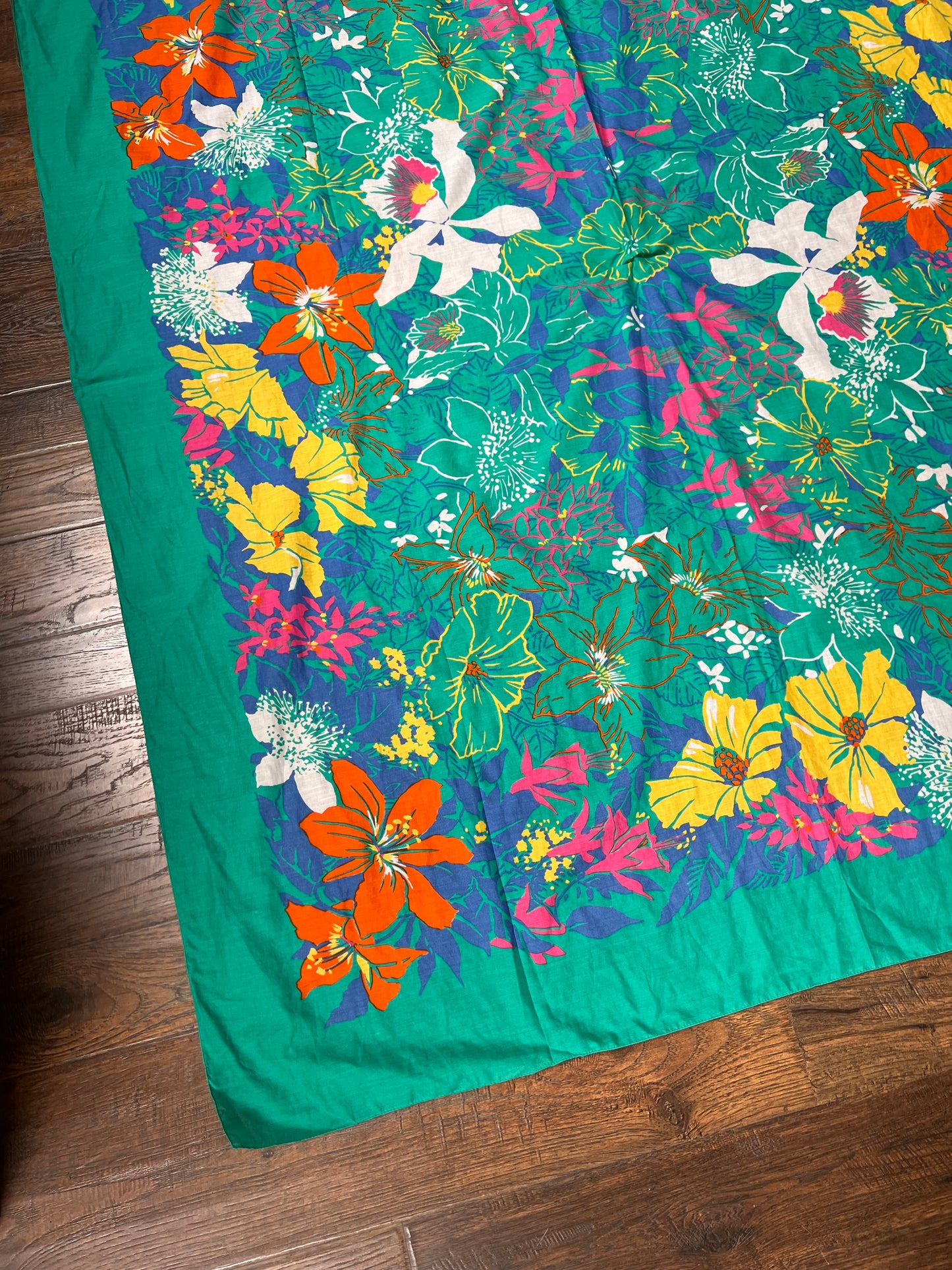 Vintage Clothing - Sarong - Tropical Florals on Sea Foam Green - 60” X 47”