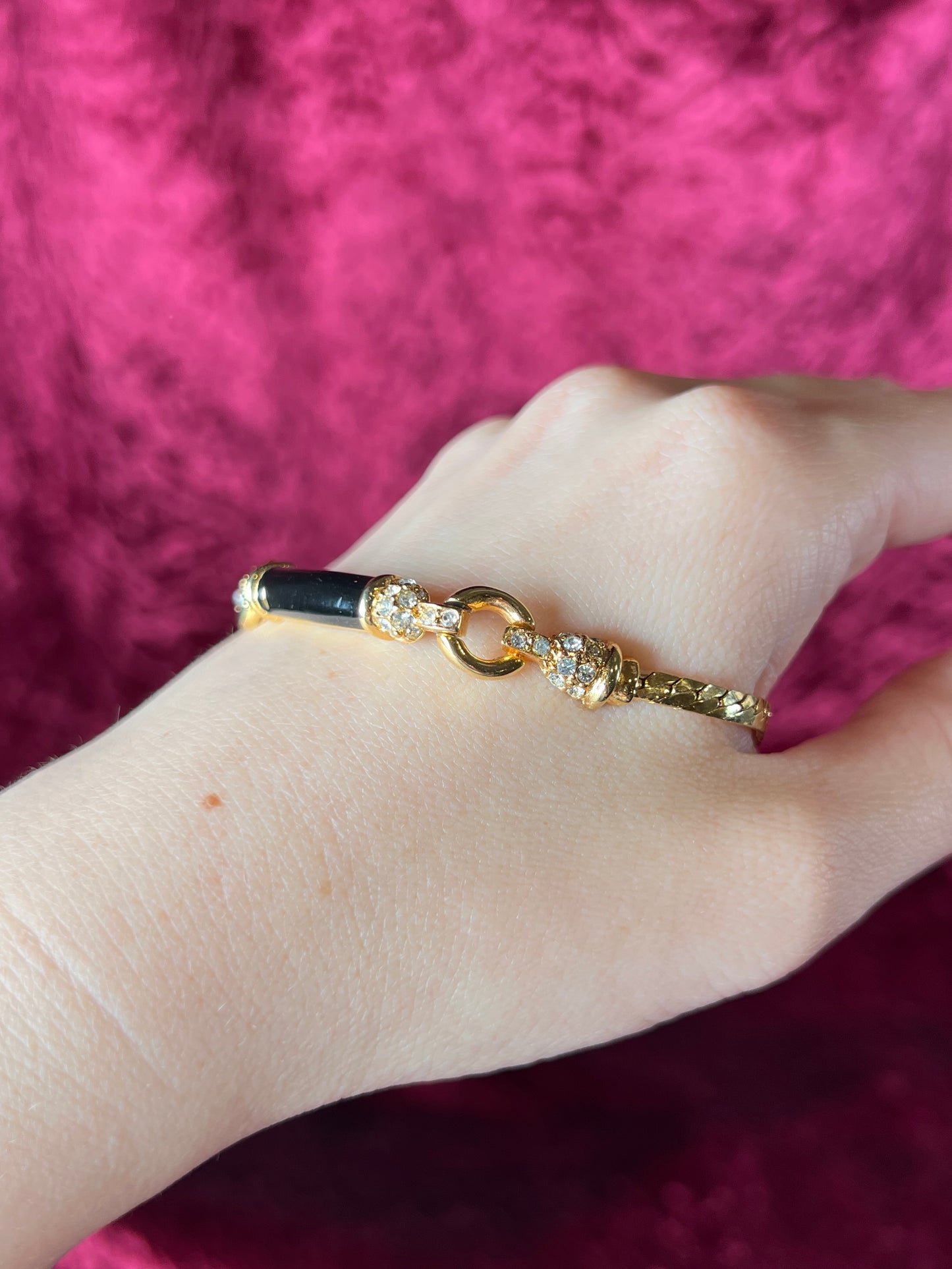 Vintage Jewelry - Bracelet - Gold Tone - Black Enamel Center with Clear Rhinestones - 7.75"