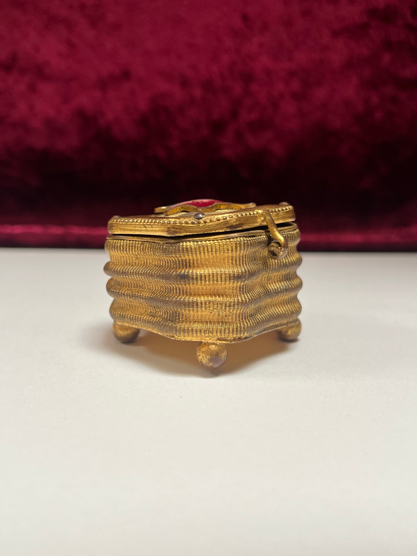 Vintage Trinket Box - Footed Ring Box - Red Leaf Lid - Brass Curved Design