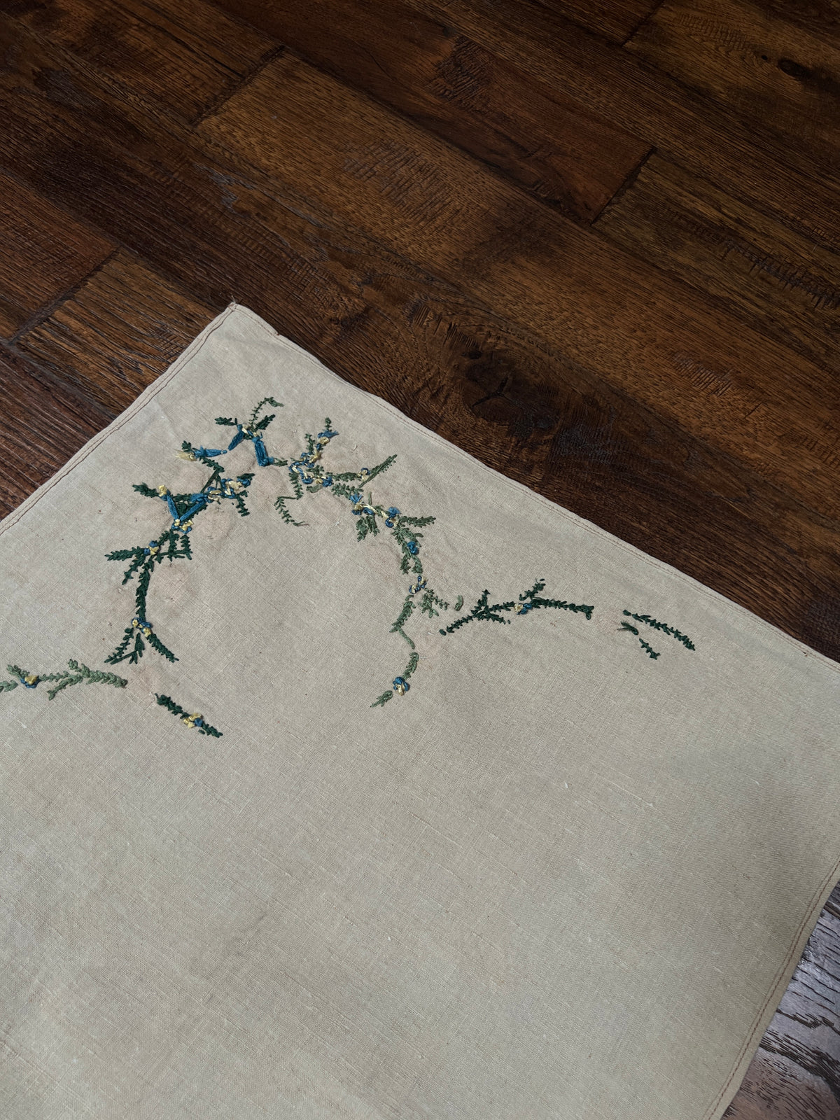 Vintage Rectangular Linen Table Runner - Hand Embroidered Puffy Pink Rosebud Vine