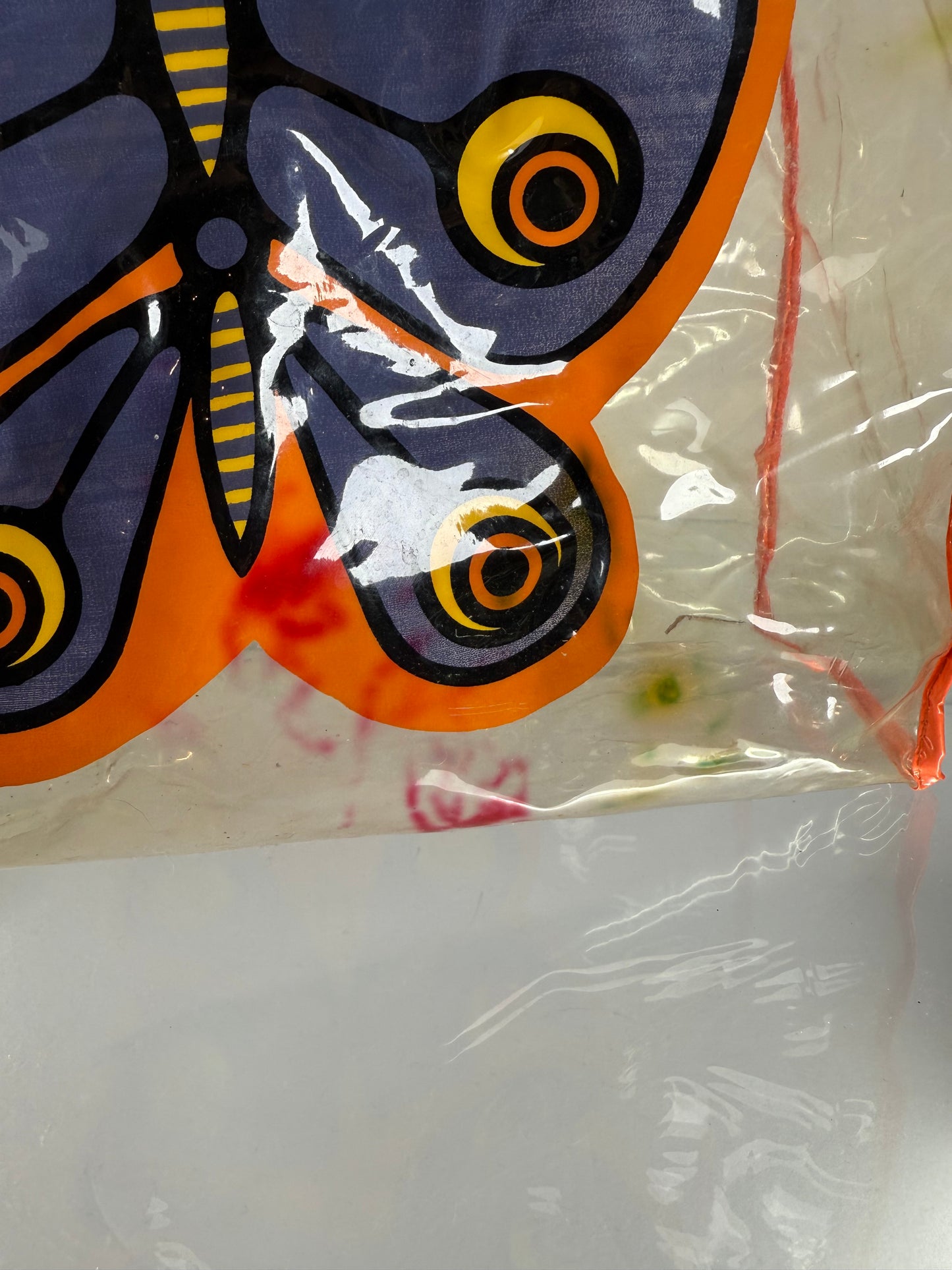 Vintage Accessories - Plastic Market Bag - Groovy Butterfly 1970s