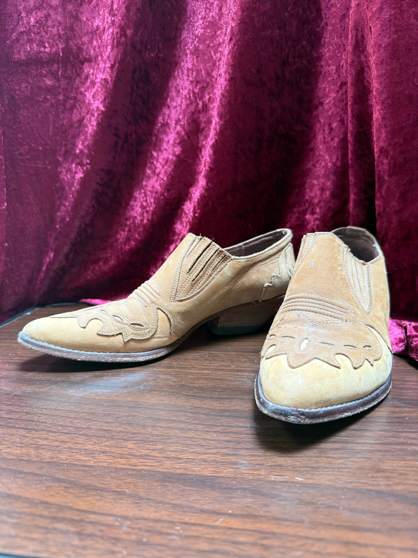 Vintage Shoes - Guess by Marciano - American Cowboy - Embossed Tan Leather - 8 1/2