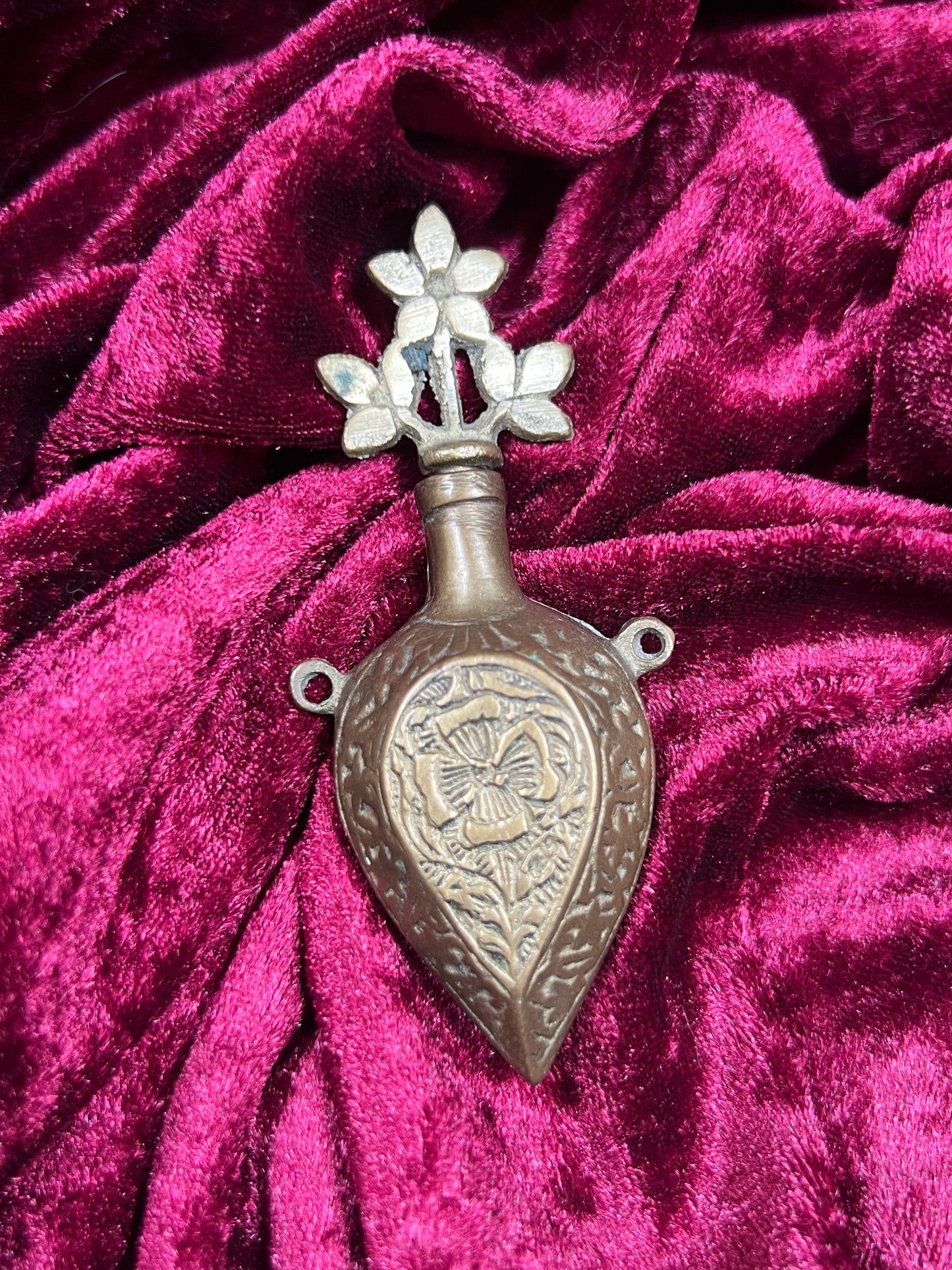 Vintage Vanity - Pocket Perfume Bottle with Screw Top Stopper - Brass - Ornate Floral Filigree