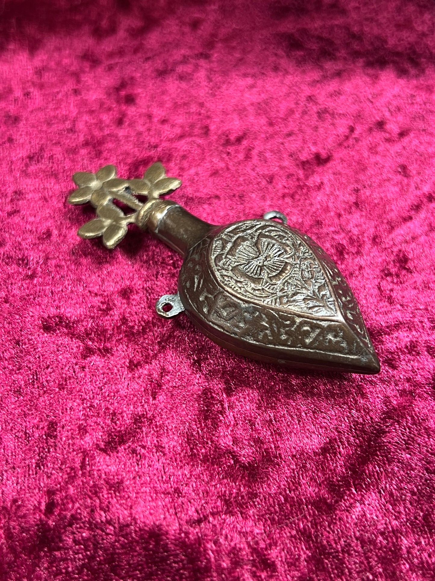Vintage Vanity - Pocket Perfume Bottle with Screw Top Stopper - Brass - Ornate Floral Filigree