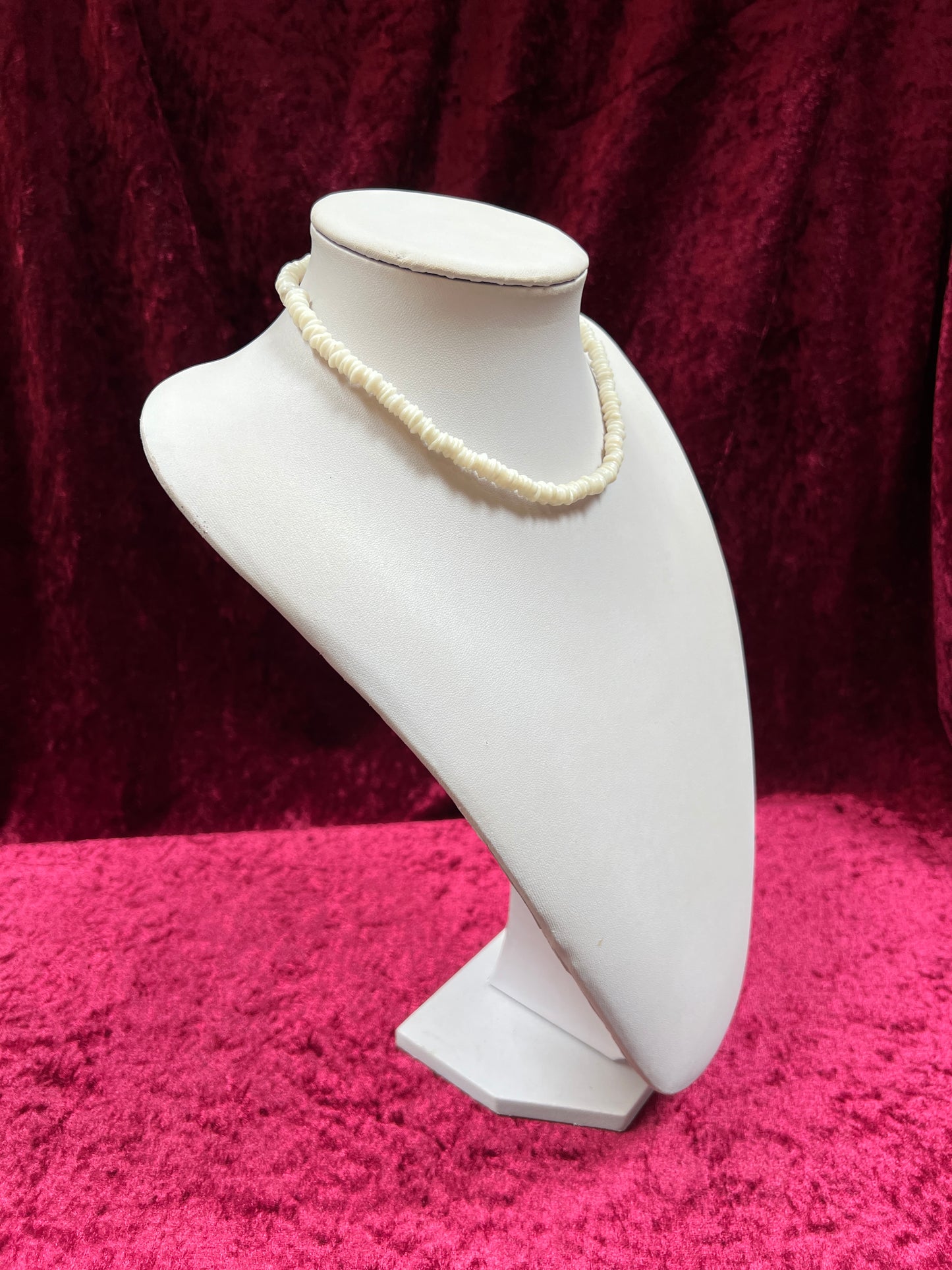 Vintage Jewelry - Choker Necklace - Simulated Puka Shell - 15.5”