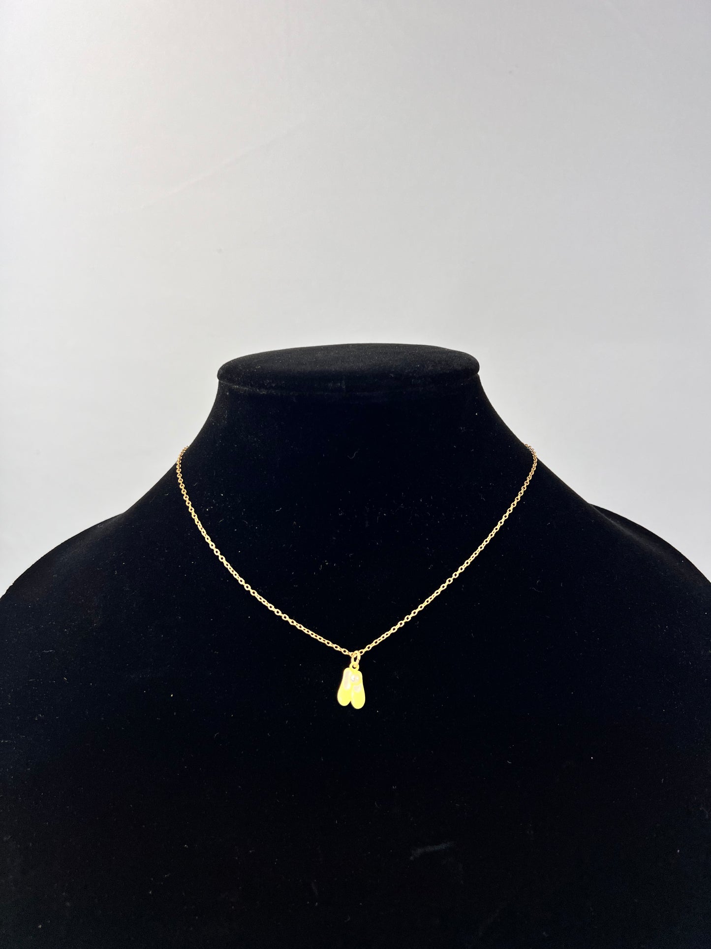 Vintage 1990s Gold Tone Necklace with Ballet Slipper Pendant