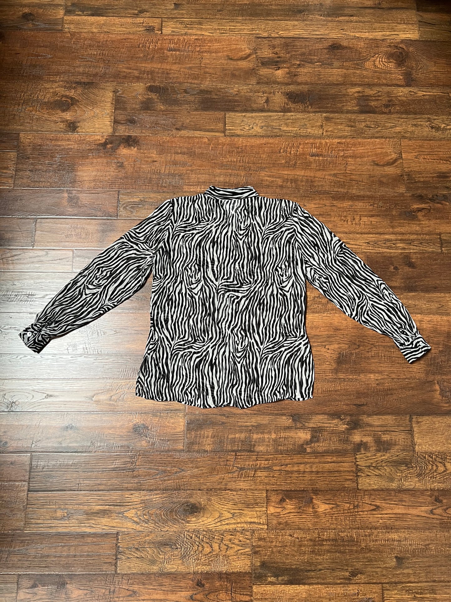 Vintage Clothing - Sheer Button Up Shirt - Zebra Print - 100% Silk - Small - Tess