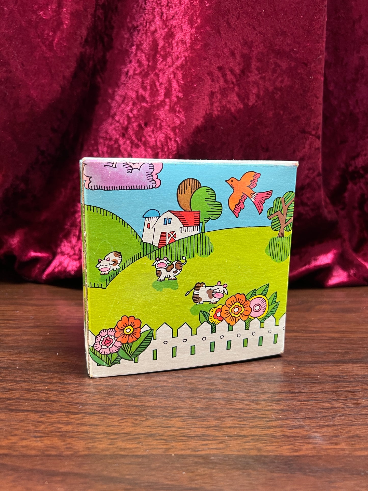 Vintage Bathroom - Blue Moo Soap On A Rope - Avon