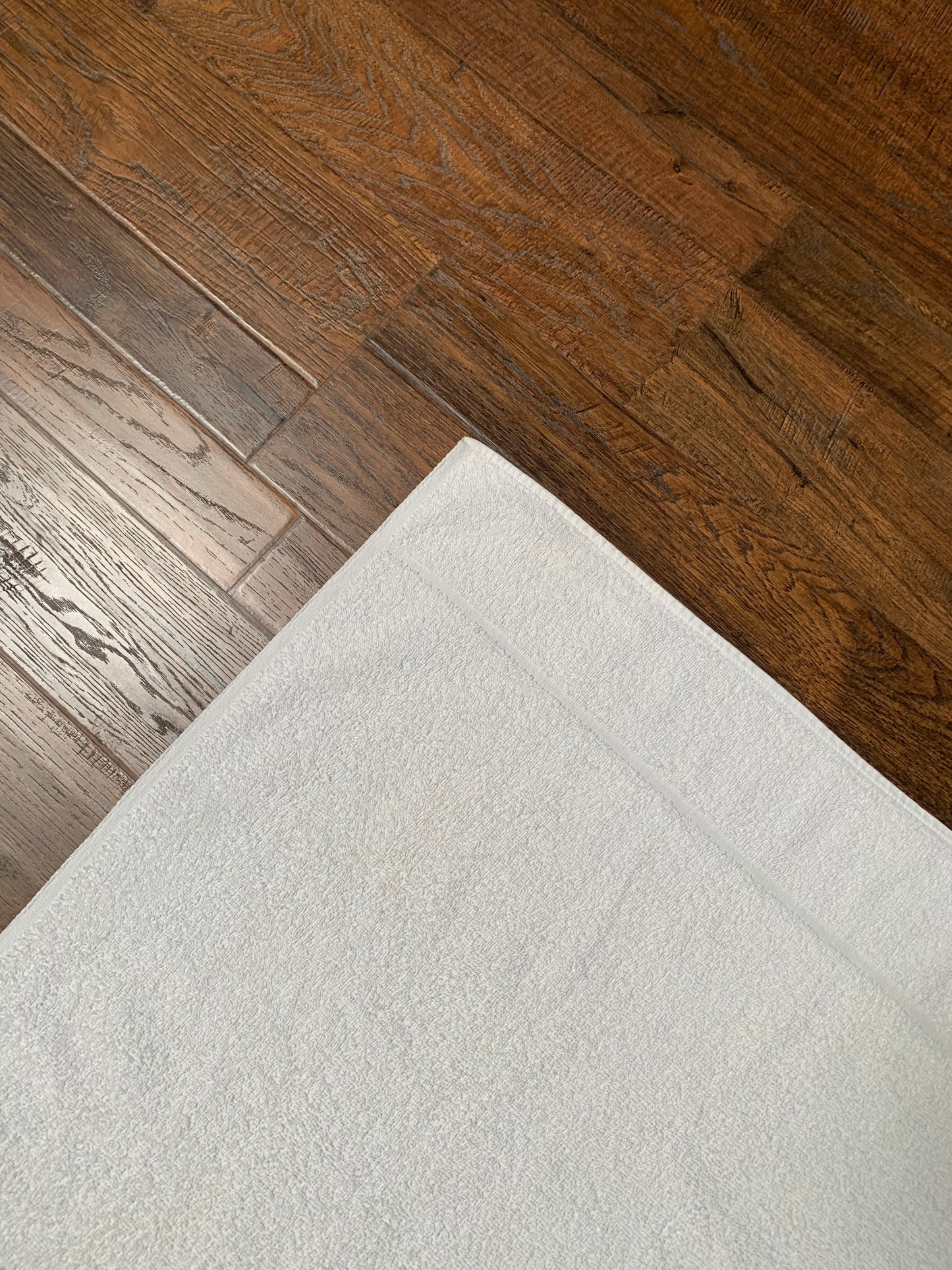 Vintage Pacific Supersorb Bath Towel - Teal Rose & Polka Dot