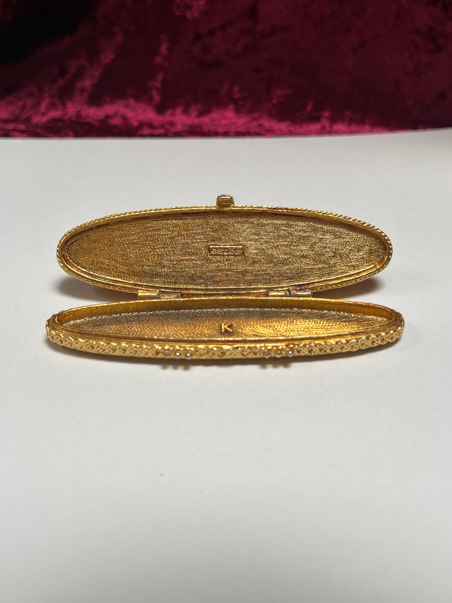 Vintage Trinket Box - Solid Parfum Compact - Portrait of a Lady - Gold Filigree Design - Estee Lauder