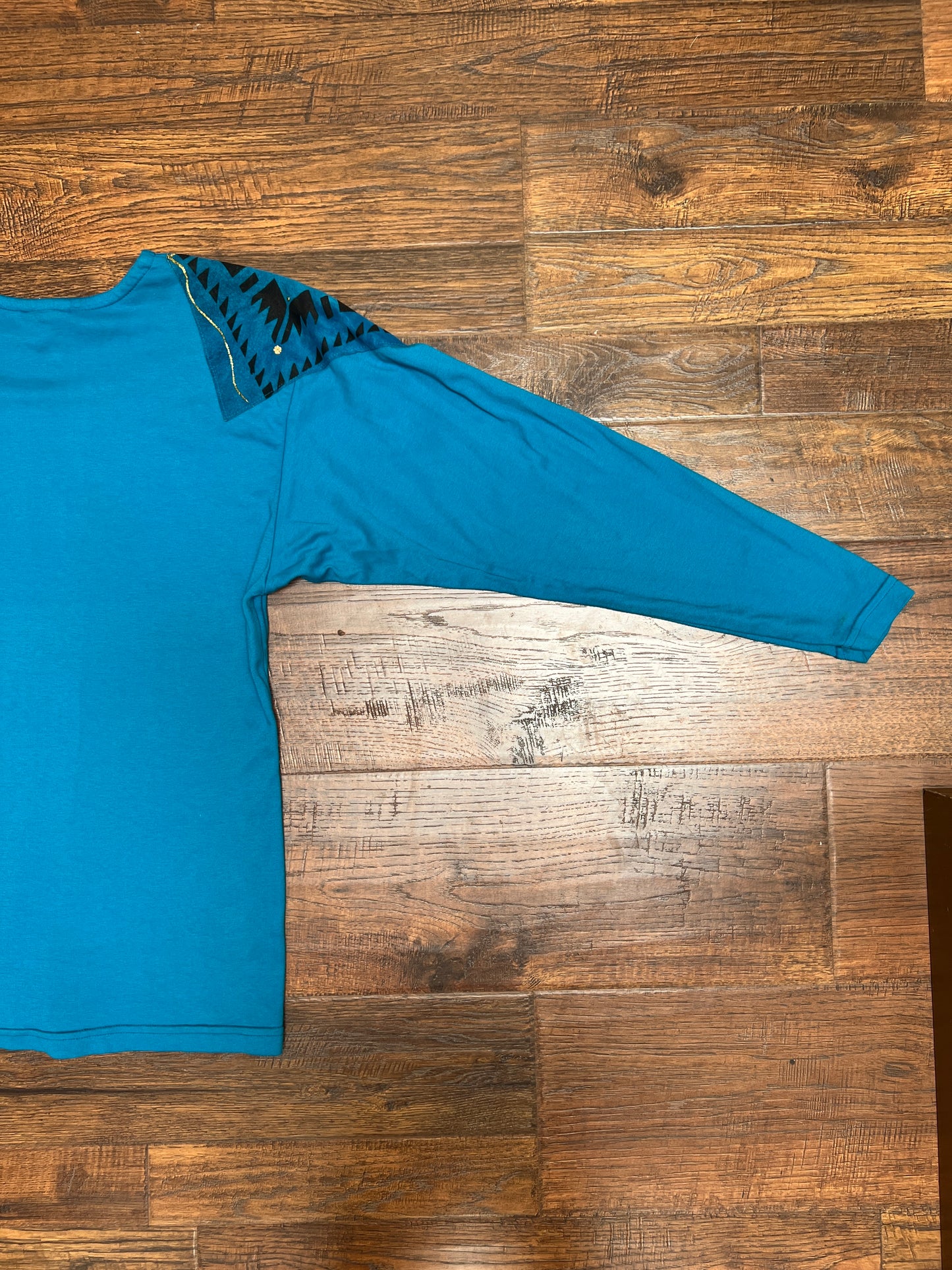 Vintage Clothing - Long Sleeve Shirt - Southwestern Print on Blue - Medium - Silver Cloud