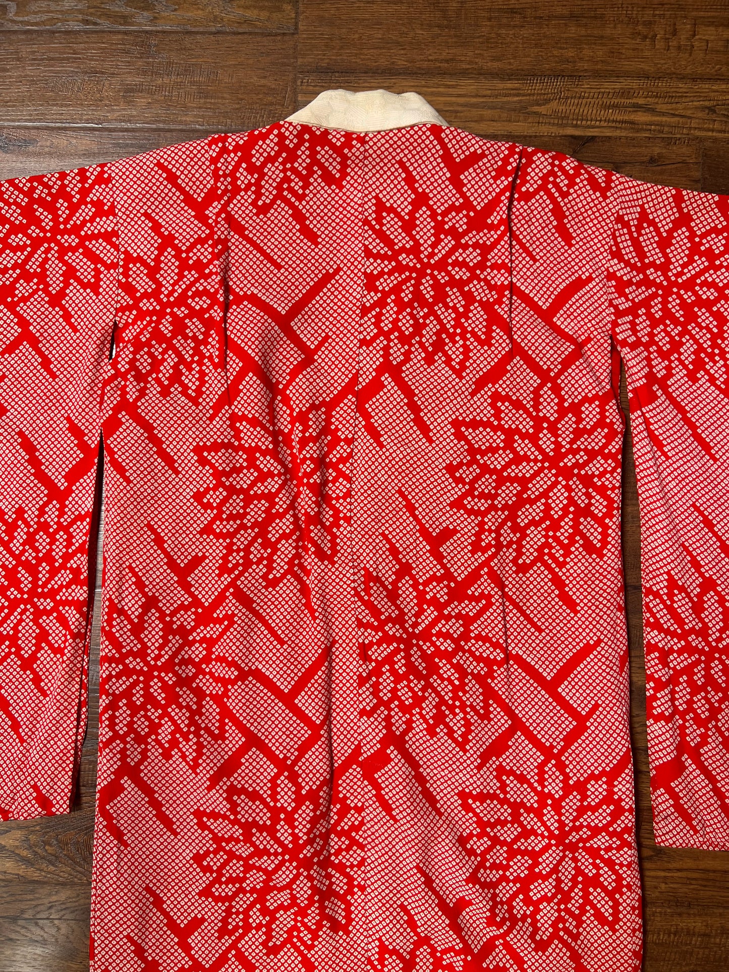 Vintage Clothing - Hand Sewn Kimono Robe - Red Floral Grid - Crepe Silk - OS