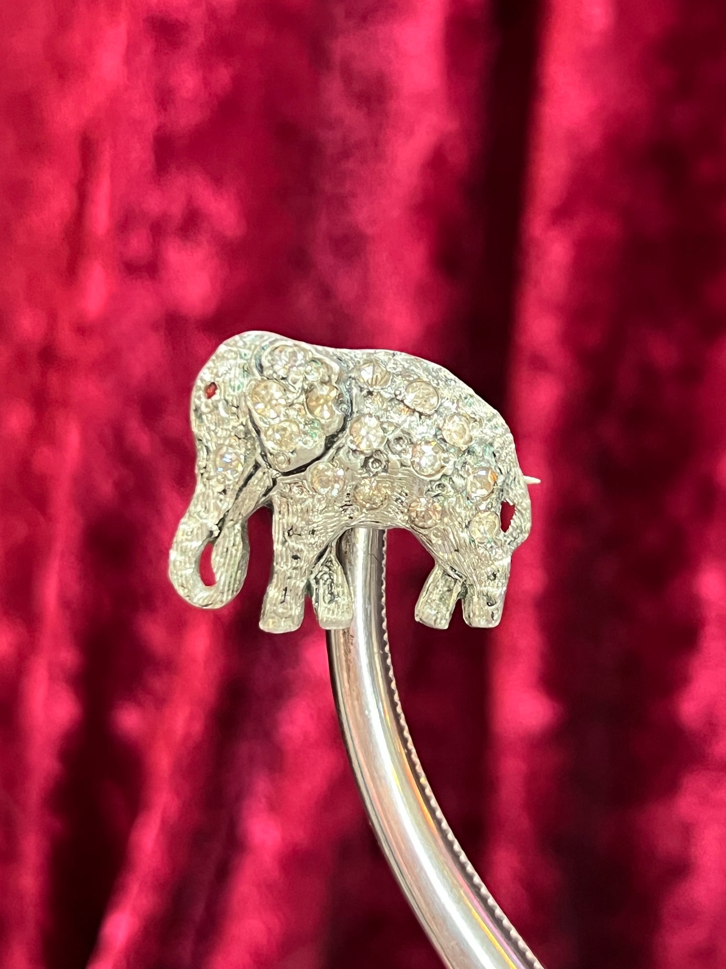 Vintage Jewelry - Brooch - Silver Tone Metal - Clear Rhinestones - Red Eye Elephant