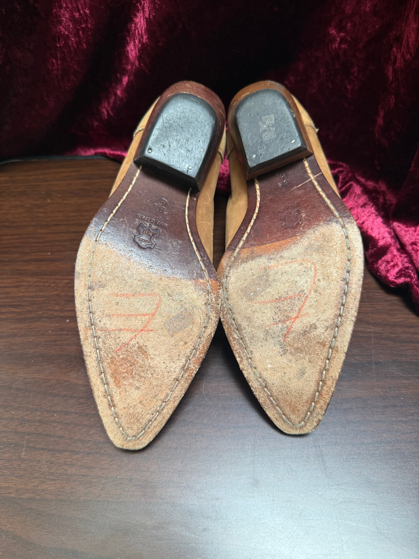 Vintage Shoes - Guess by Marciano - American Cowboy - Embossed Tan Leather - 8 1/2