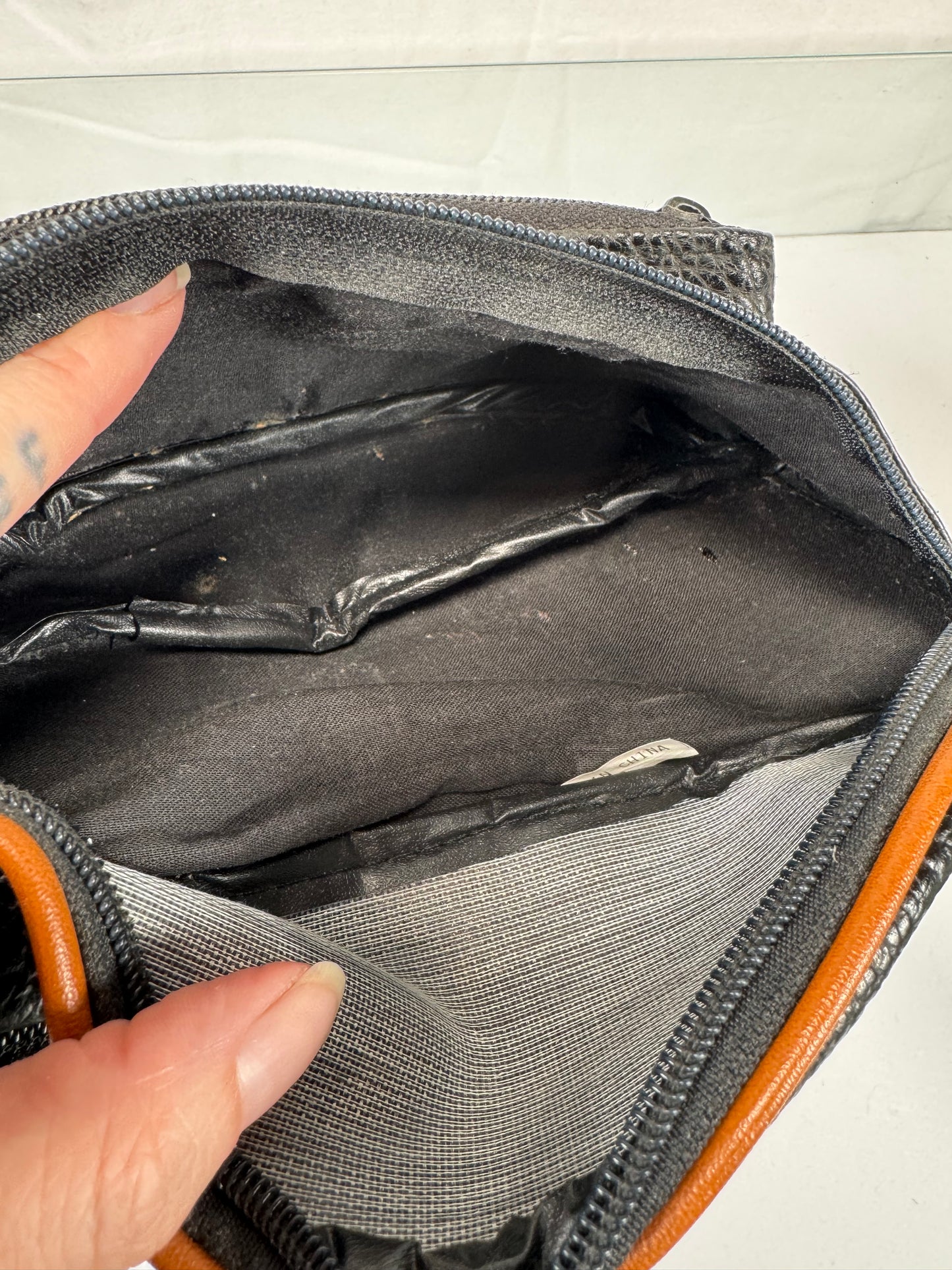 Vintage Fanny Pack - Black and Brown Structured Leather - Bruno Lorelli Italy