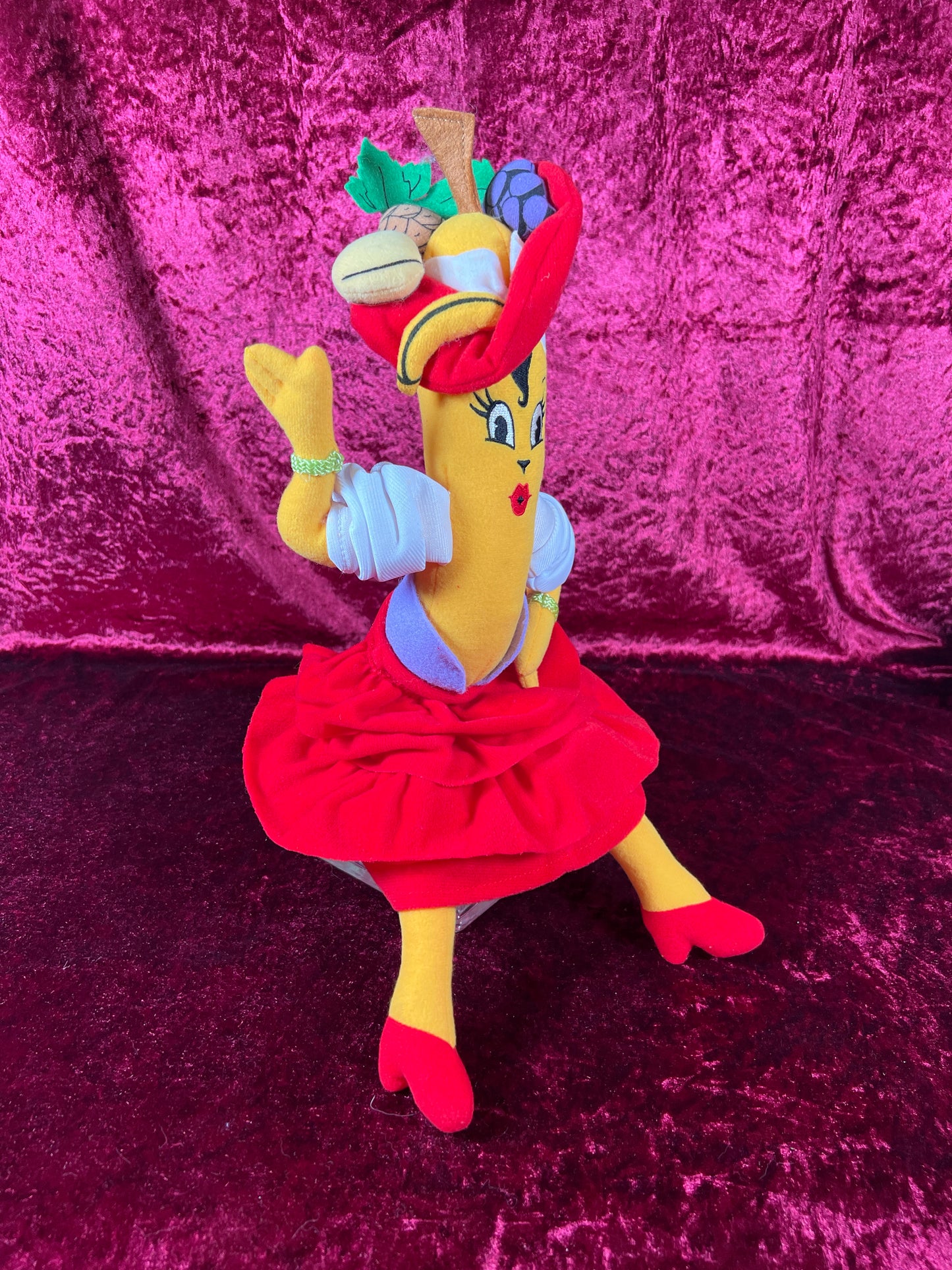 Vintage Collectibles - Stuffed Plush Toy - Chiquita Banana - Animal Fair