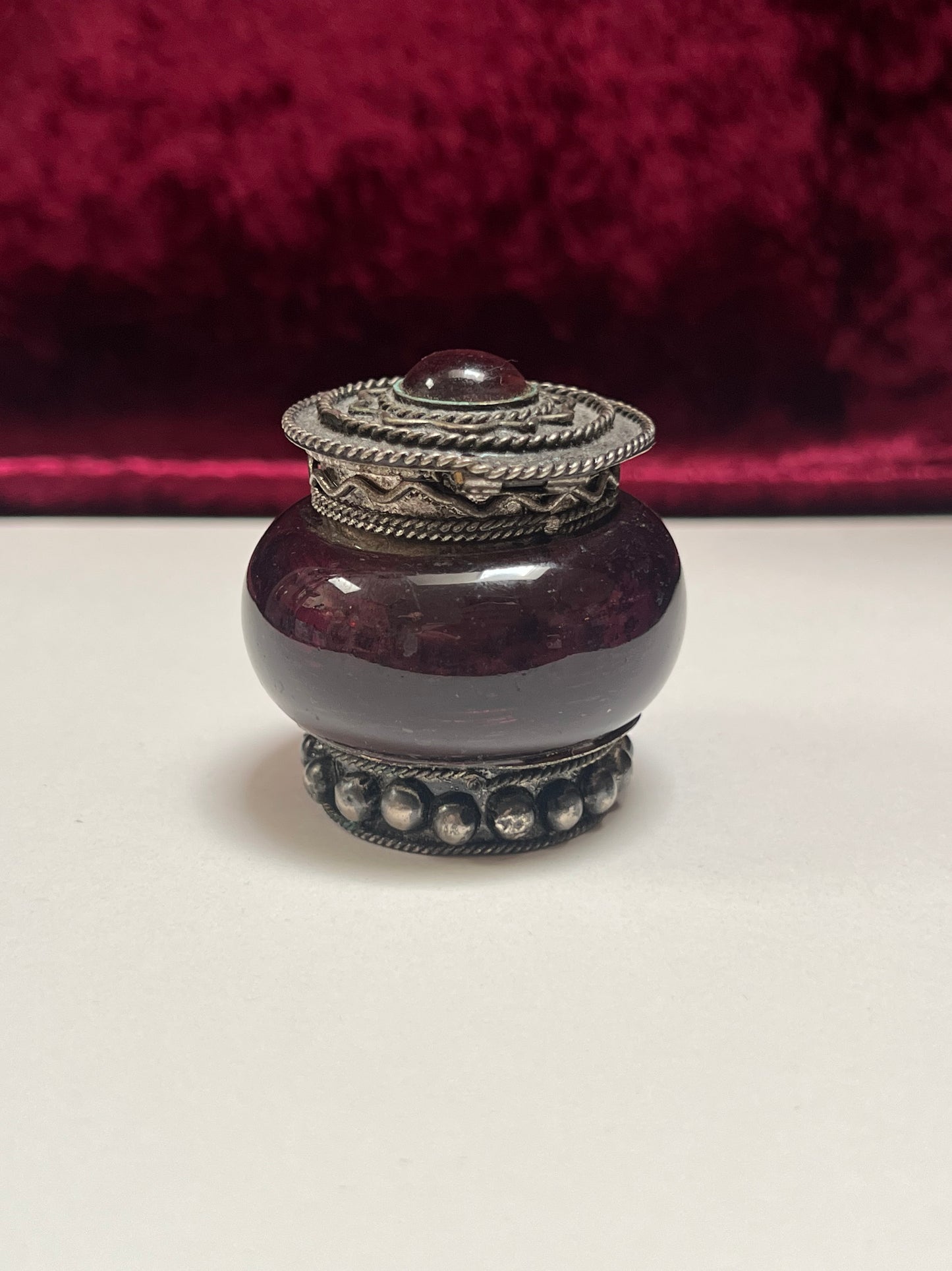 Vintage Trinket Box - Pill / Snuff Jar - Amethyst Purple Glass - Ornate Silver Tone Design