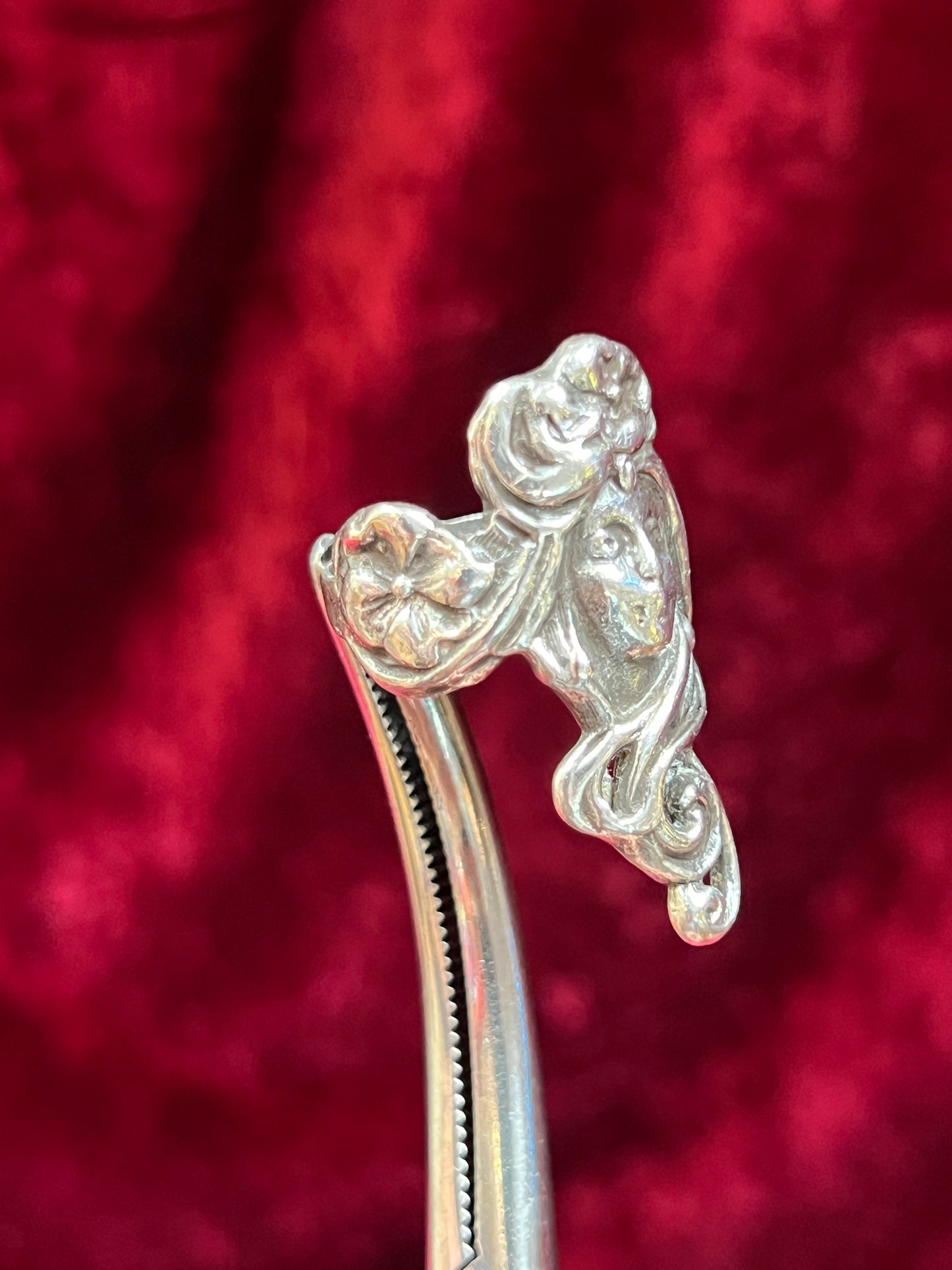 Vintage Jewelry - Ring - Sterling Silver - Art Nouveau Flower Goddess Face - 8