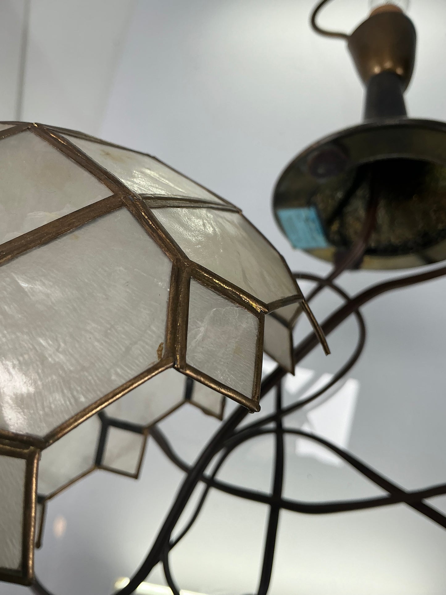 Vintage Lamp - Capiz Shell & Brass Table Top Light - Underwriter Laboratories