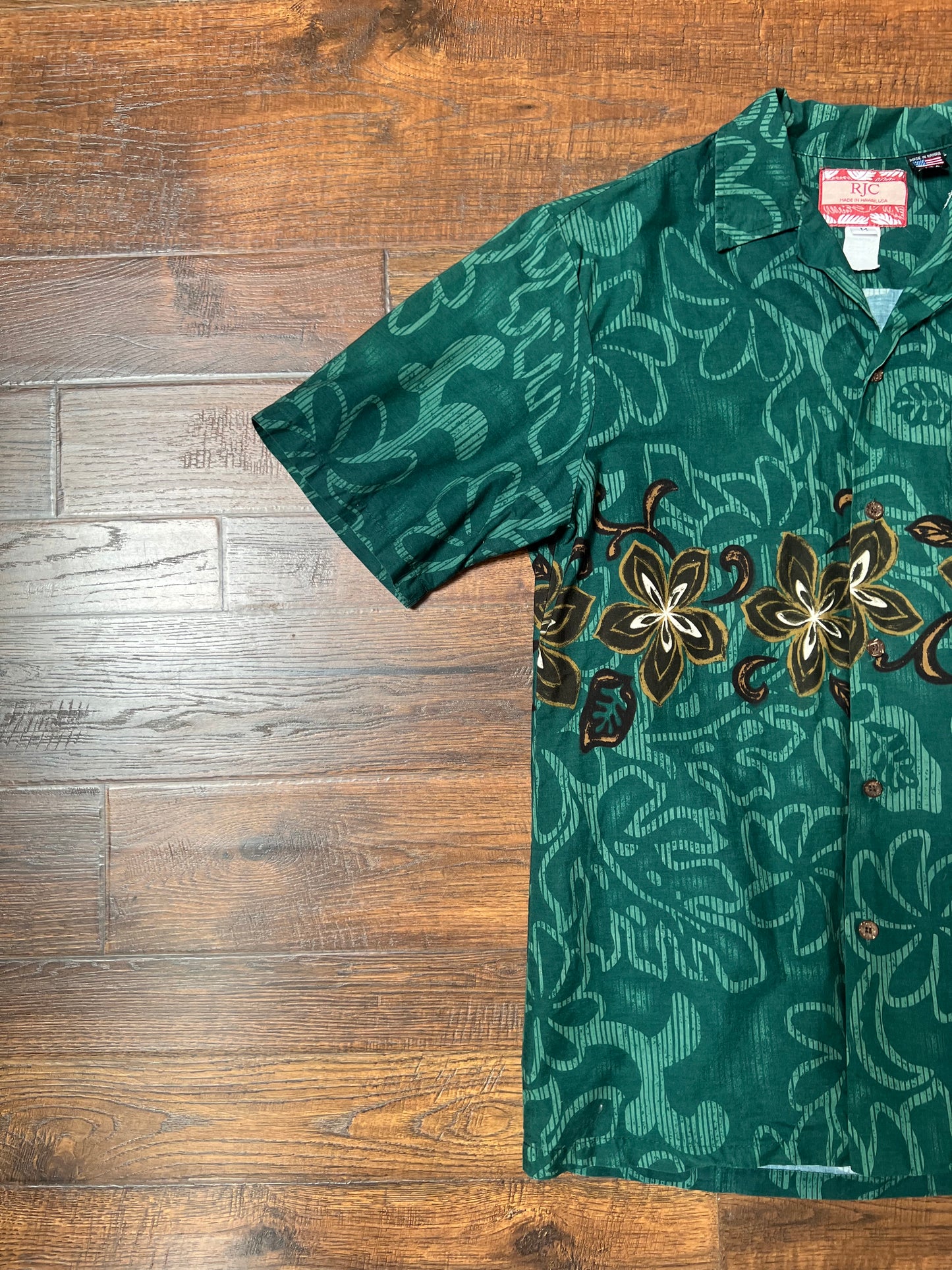 Vintage Clothing - Short Sleeve Hawaiian Shirt - Exotic Flowers on Green - RJC Limited - Medium