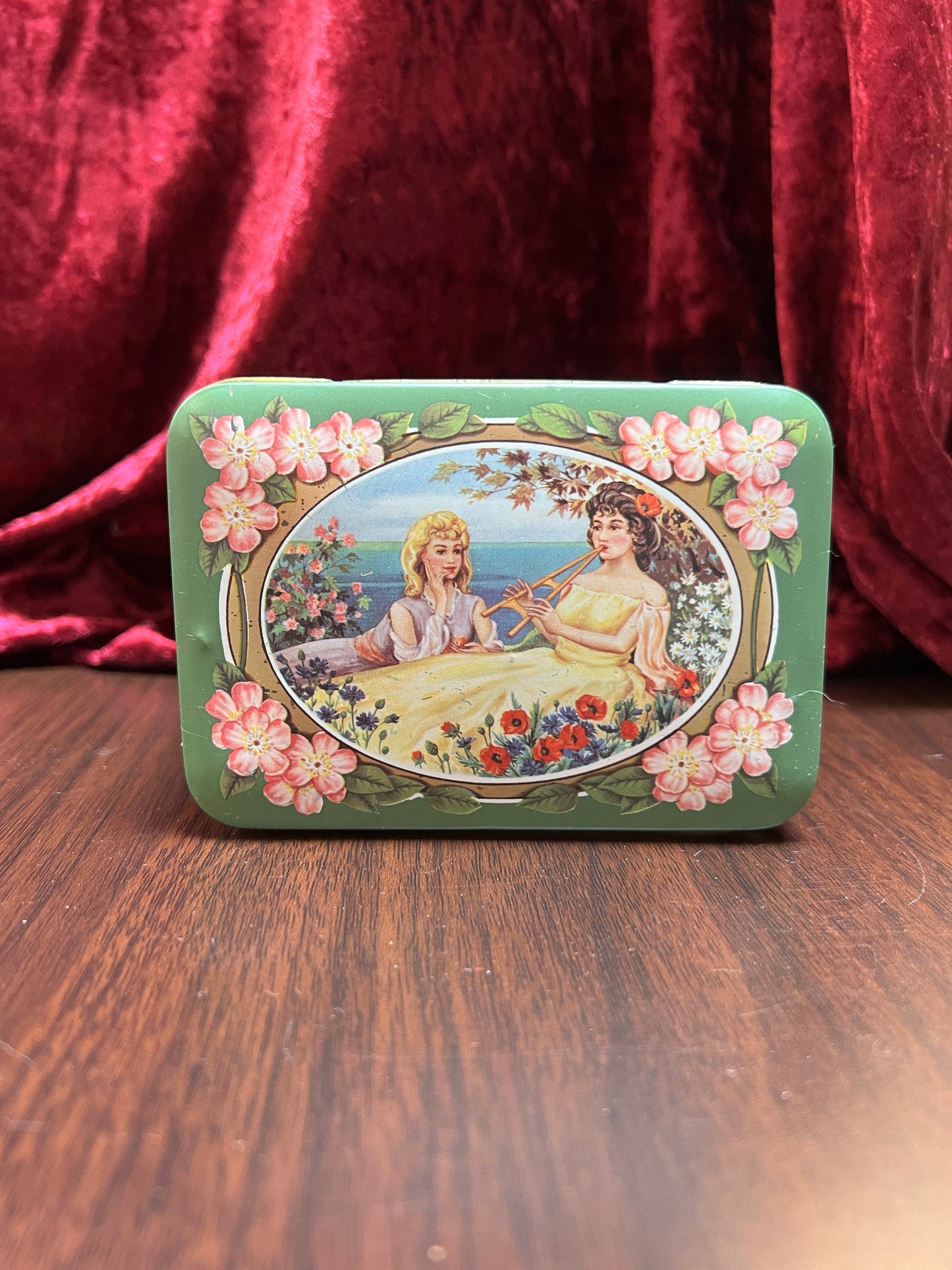 Vintage Kitchen - Tea Tin - The Four Seasons as Muses - England