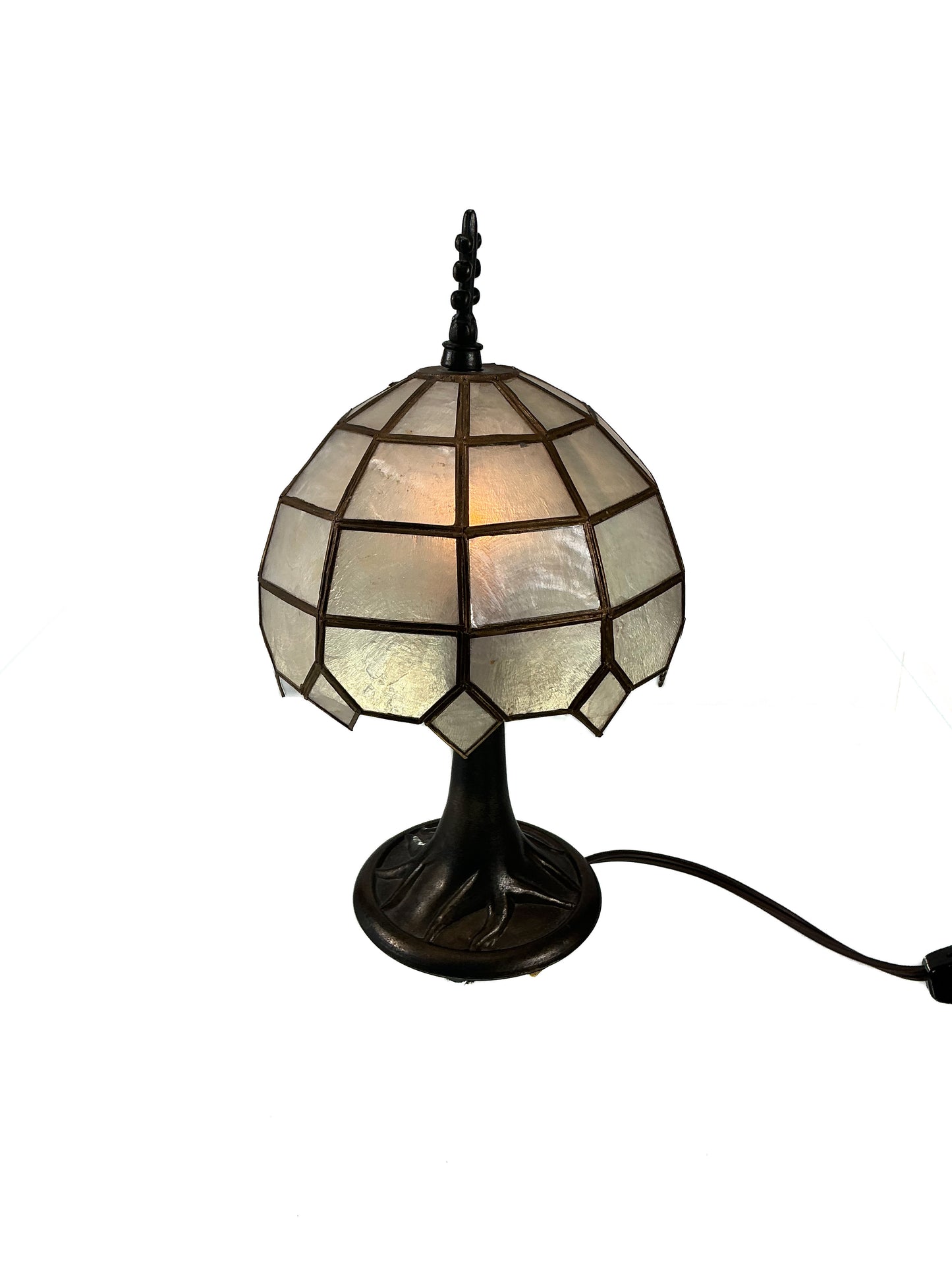 Vintage Lamp - Capiz Shell & Brass Table Top Light - Underwriter Laboratories