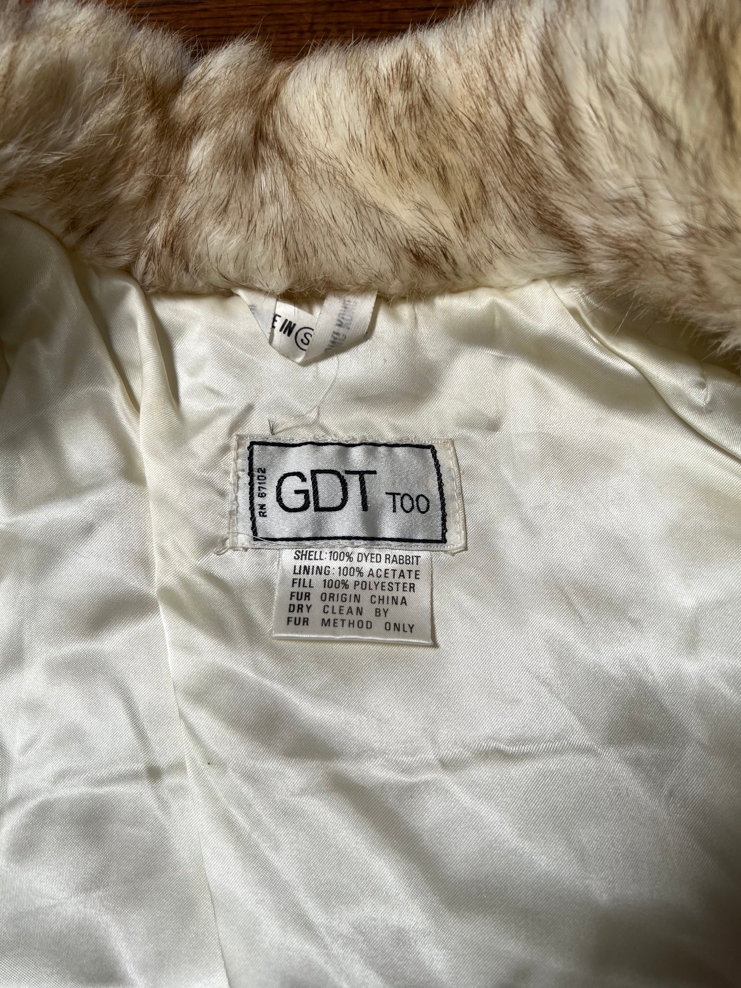 Vintage Clothing - 1980s Fur Jacket - Dyed Rabbit Fur - GDT Too - Small