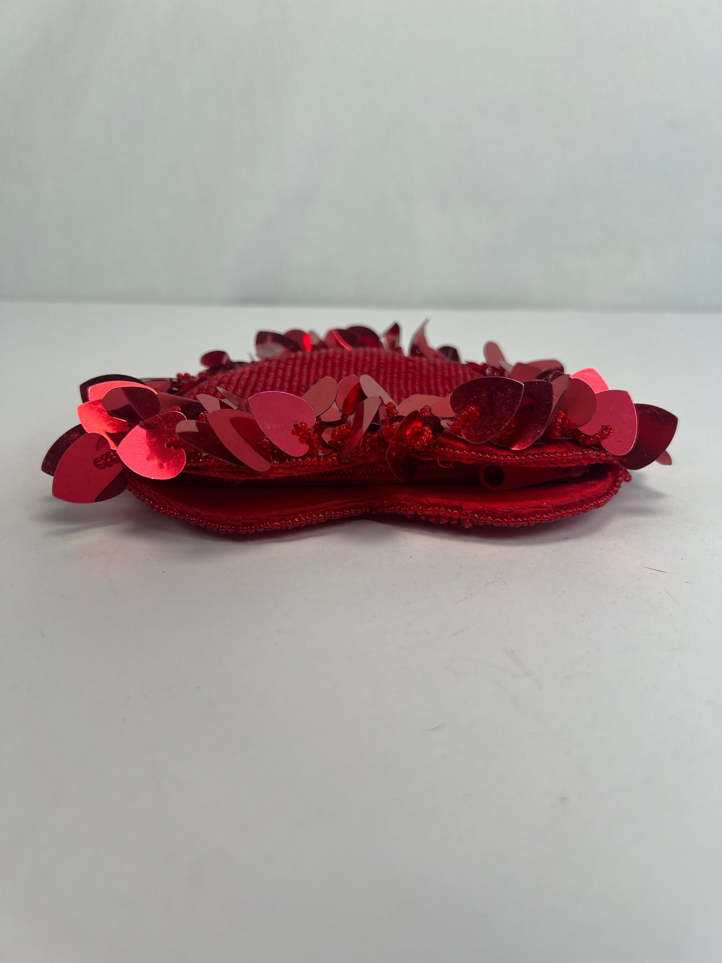 Vintage Wallet - Heart-Shaped Beaded Coin Purse - Red - Zipper Closure - Neiman Marcus