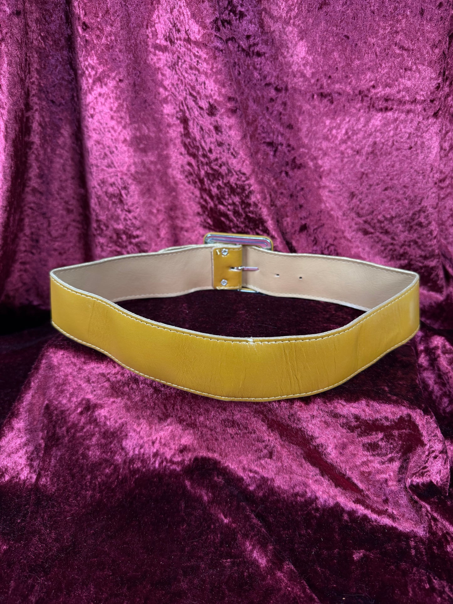 Vintage Accessories - 1980s Genuine Leather Waist Belt - Dark Mustard Yellow - Accessories By Pearl - Medium